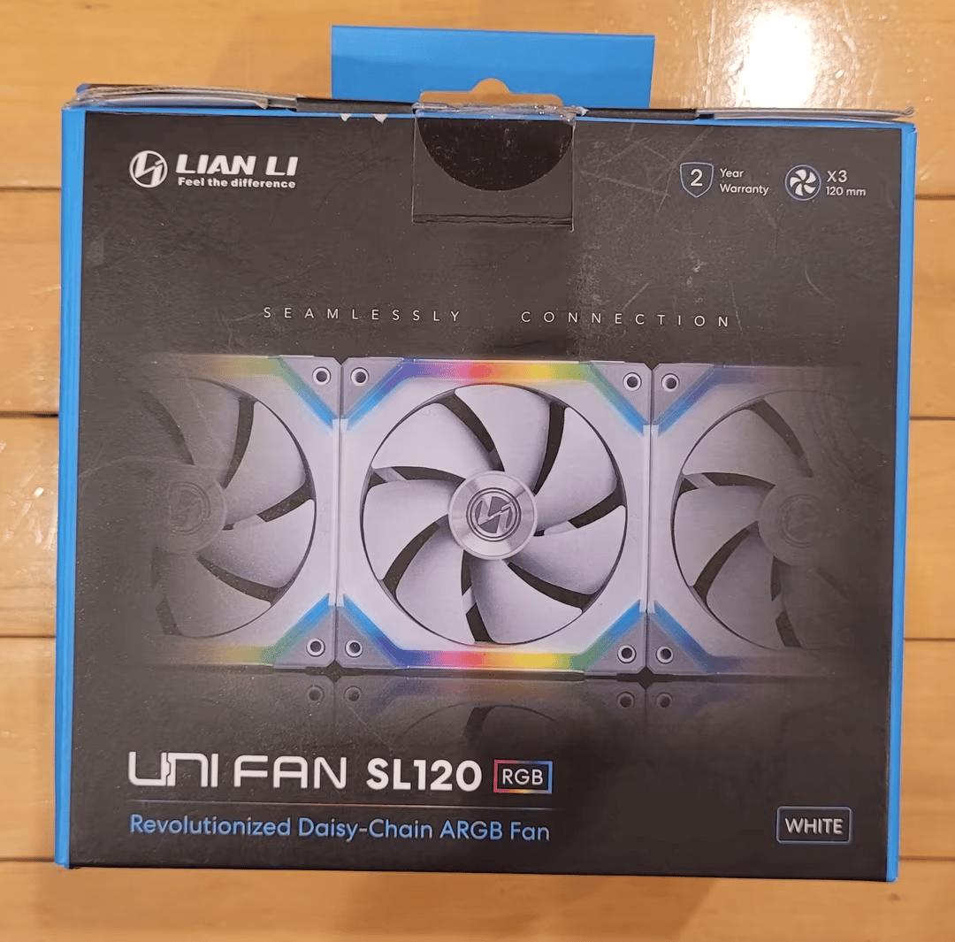 Lian Li UNI FAN SL120 3-Pack Daisy-Chain ARGB Case Fan with Controller - White