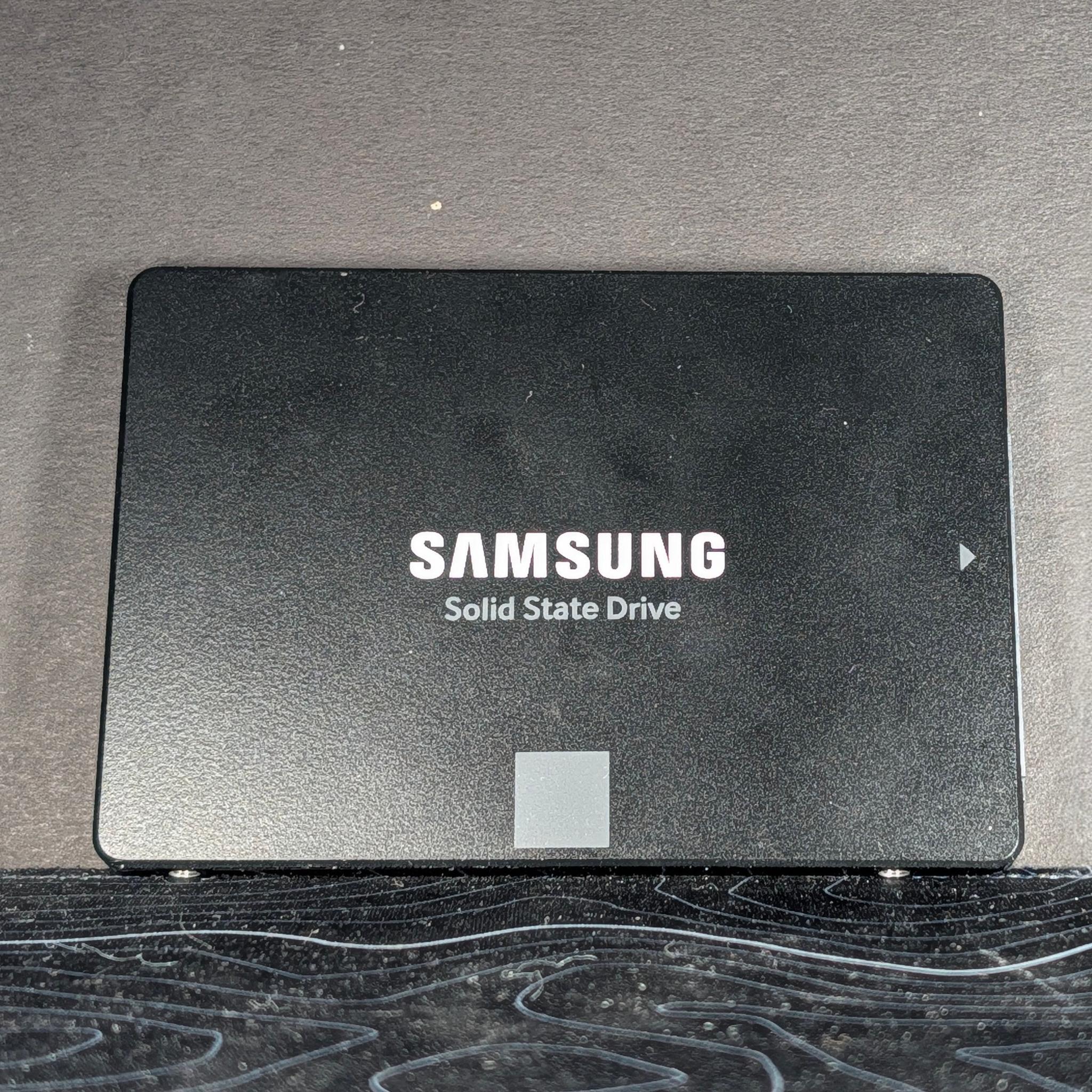 500GB Samsung 860 Evo 2.5" SSD