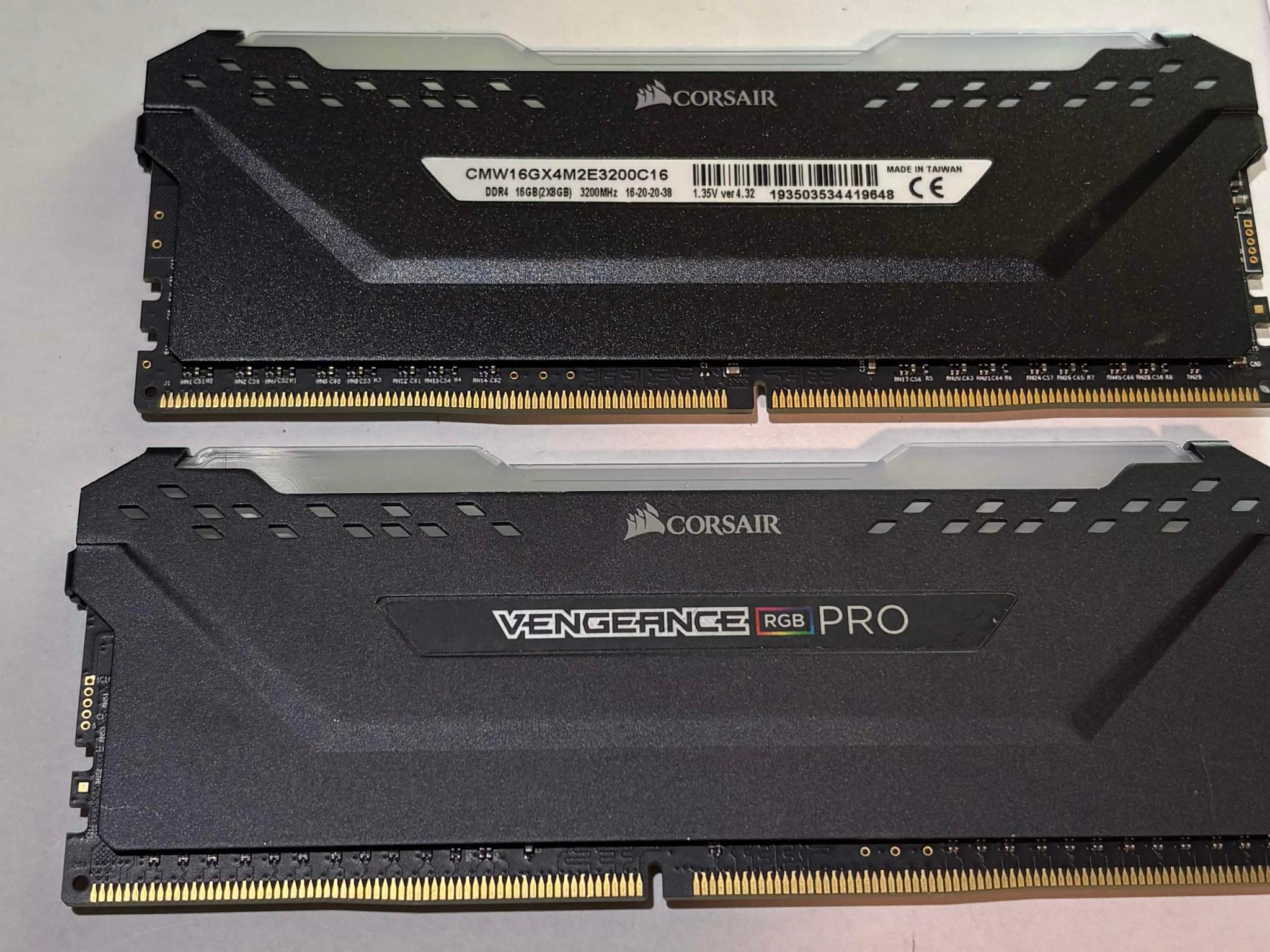 Corsair Vengeance RGB Pro 16GB DDR4 3200MHz RAM Kit