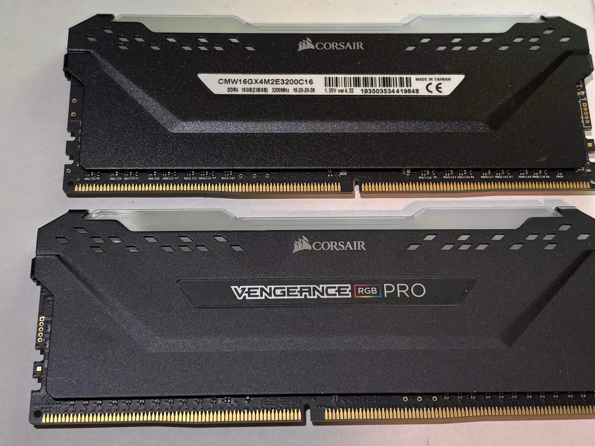 Corsair Vengeance RGB Pro 16GB DDR4 3200MHz RAM Kit