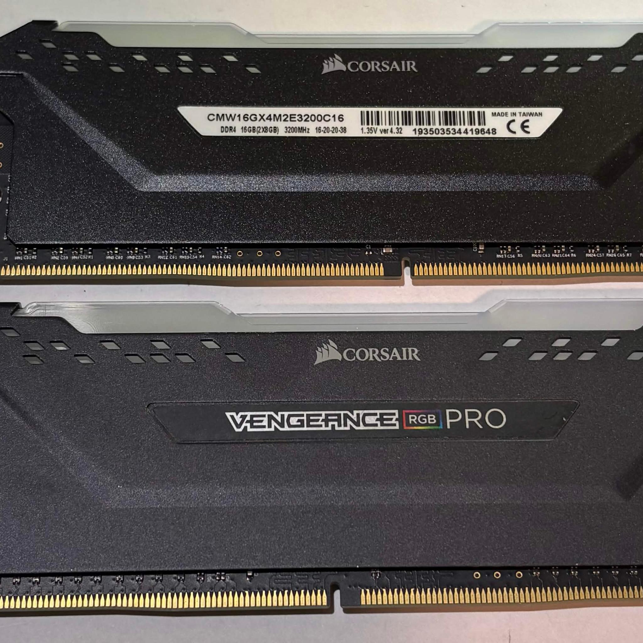 Corsair Vengeance RGB Pro 16GB DDR4 3200MHz RAM Kit