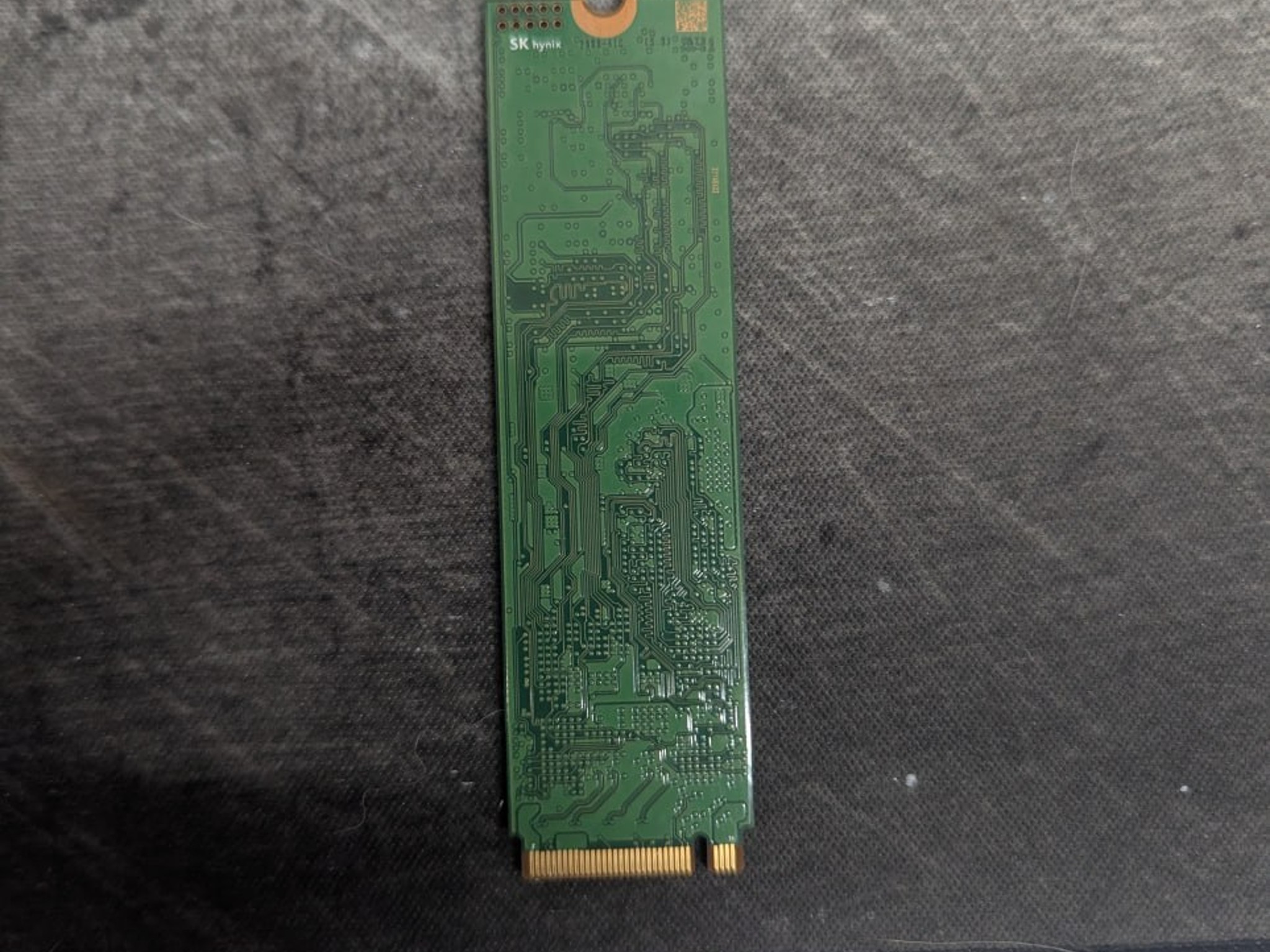 🛡️ SK hynix SK Hynix Gen 3 NVMe SSD 512GB