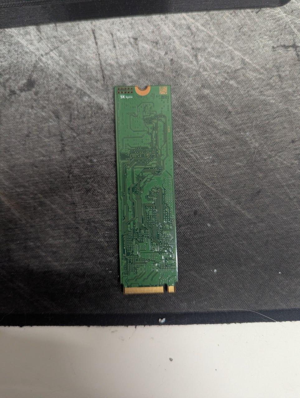 🛡️ SK hynix SK Hynix Gen 3 NVMe SSD 512GB