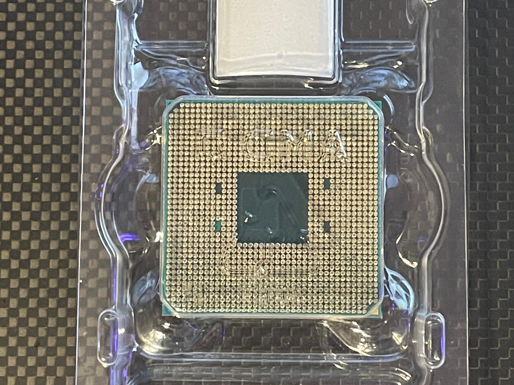 Used, AMD Ryzen 3 3200G with cooler and box