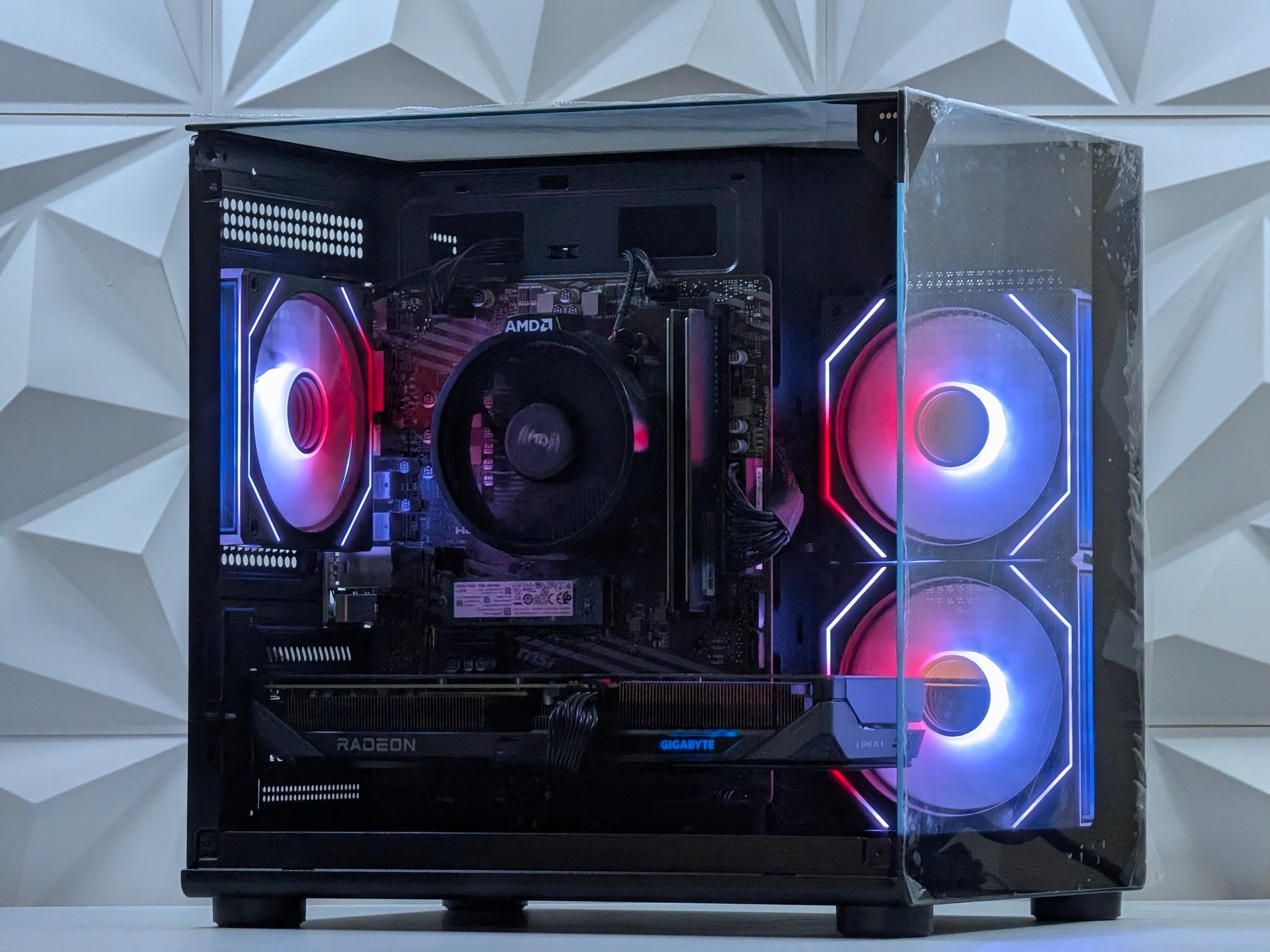 Gaming PC | RX 9060 XT / Ryzen 5 / 16GB DDR4 / 1TB NVMe / Wi-Fi