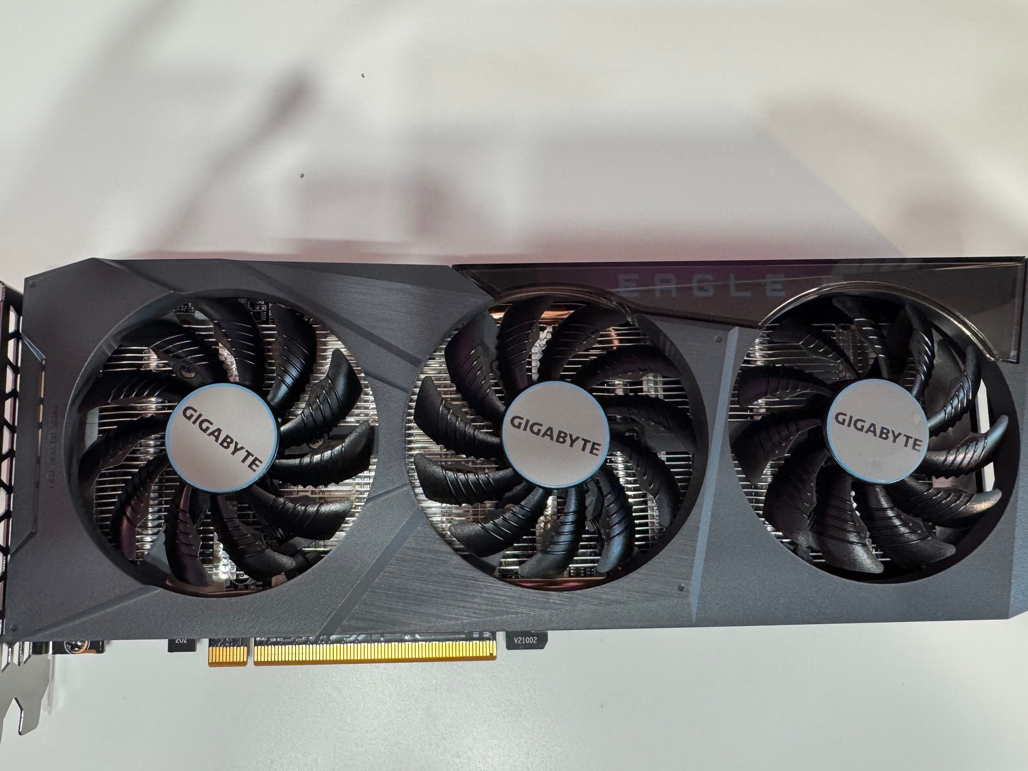 GIGABYTE EAGLE Radeon RX 6600