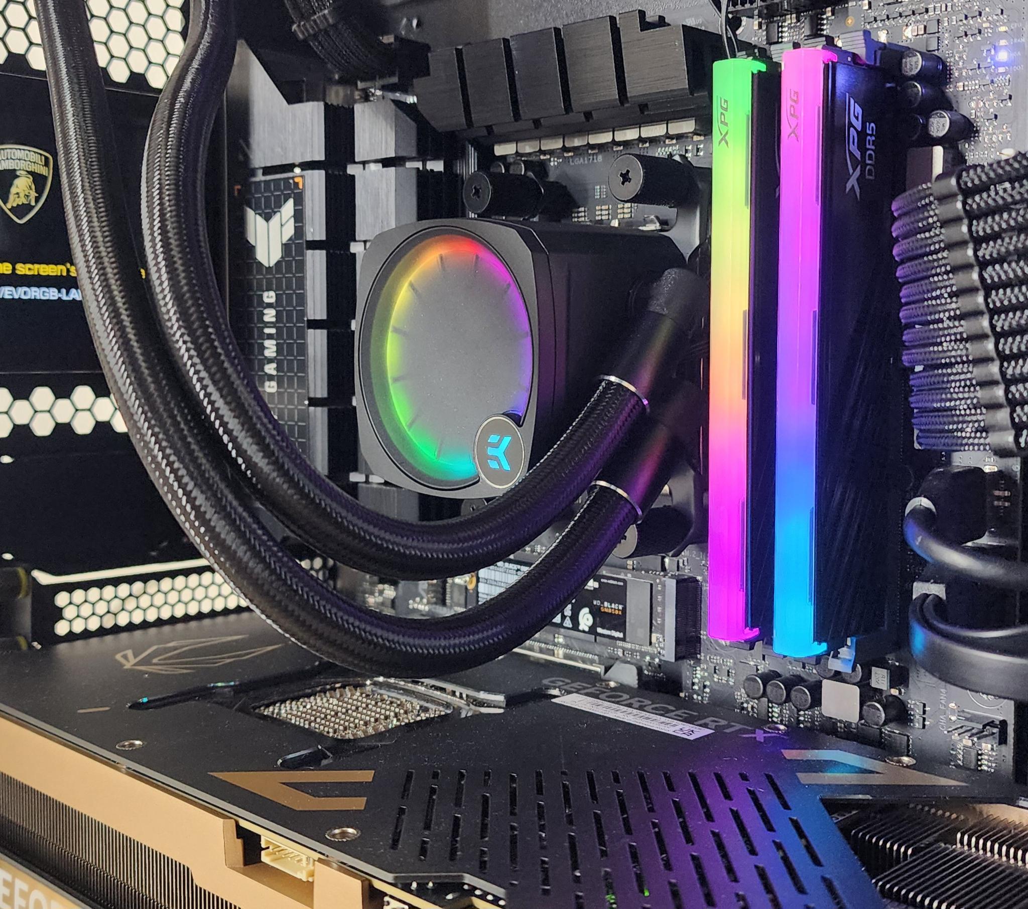 Gaming PC Ryzen 9 9950X3D 32GB RAM 4TB SSD RTX 5090 32GB Windows 11 Computer