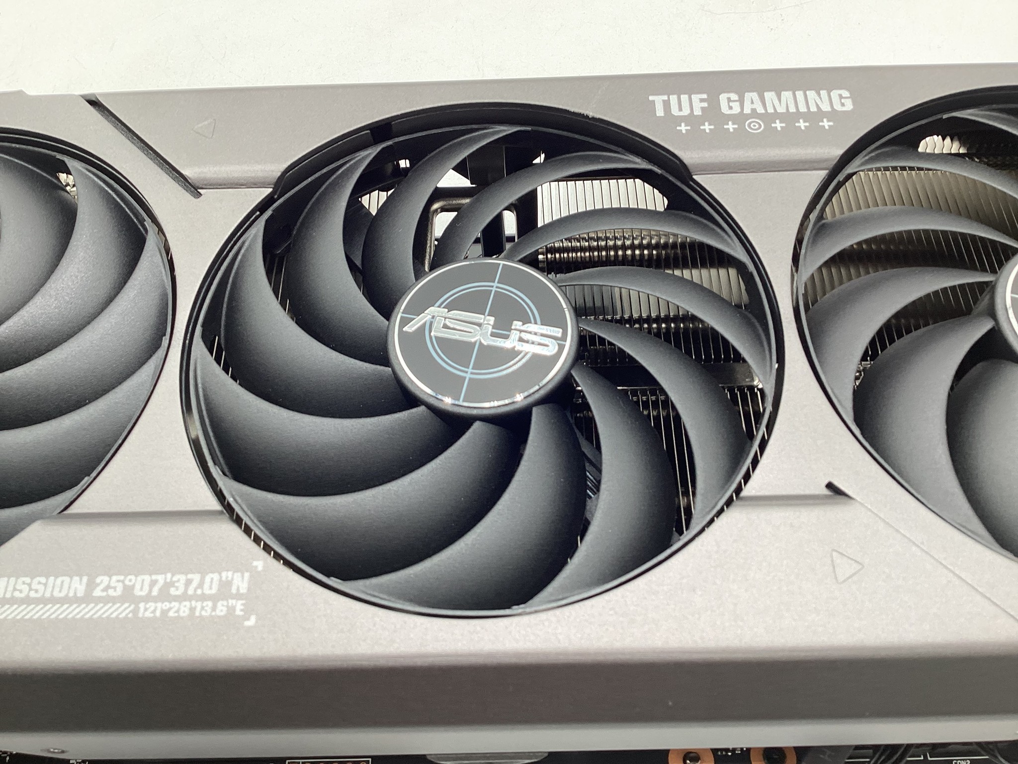 ASUS TUF Gaming Radeon™ RX 7800 XT OC Edition 16GB GDDR6 (PCIe 4.0, 12GB GDDR6, HDMI 2.1