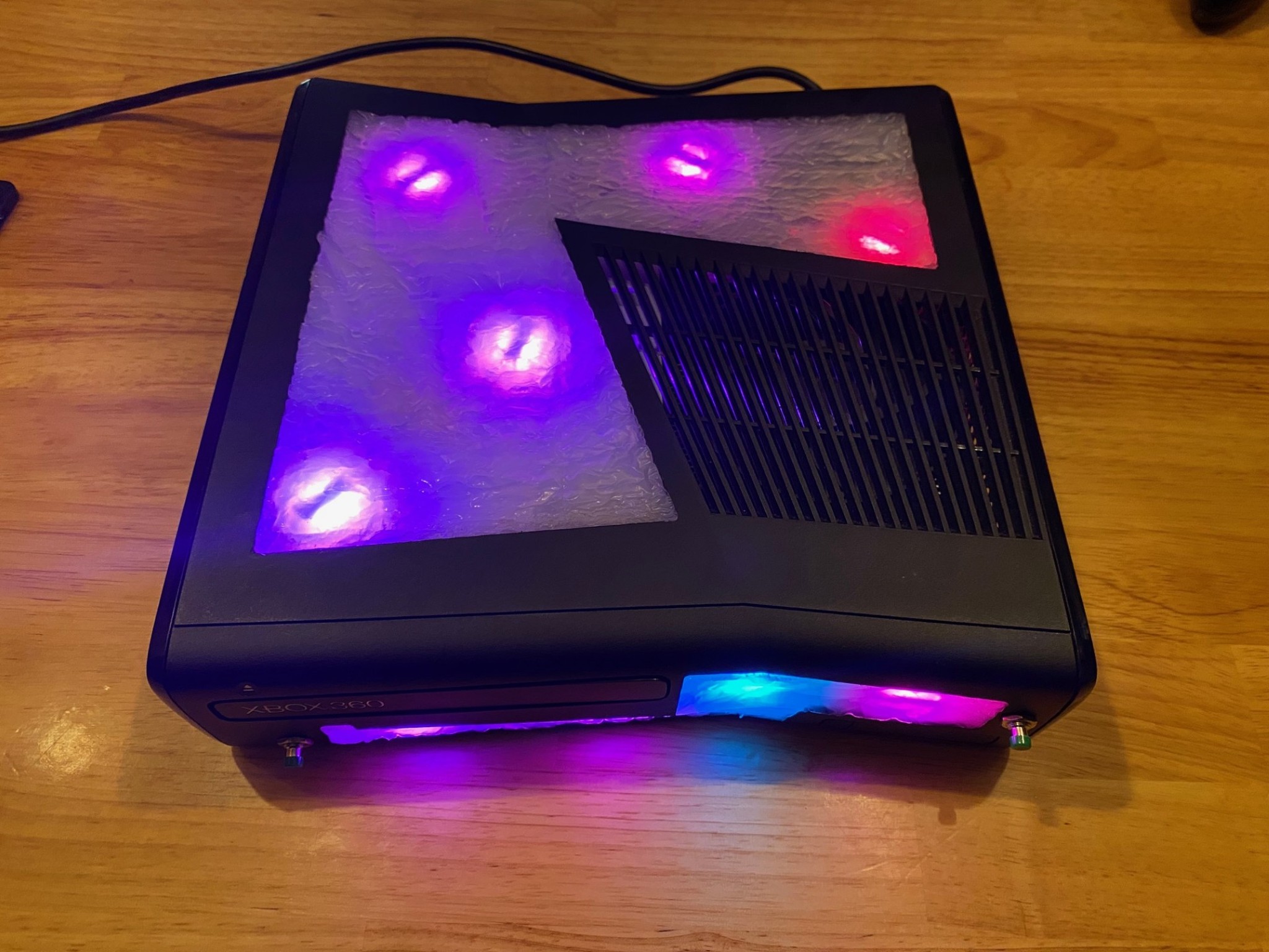 RGH3 Xbox 360 Slim - CASE MODS - Alien themed