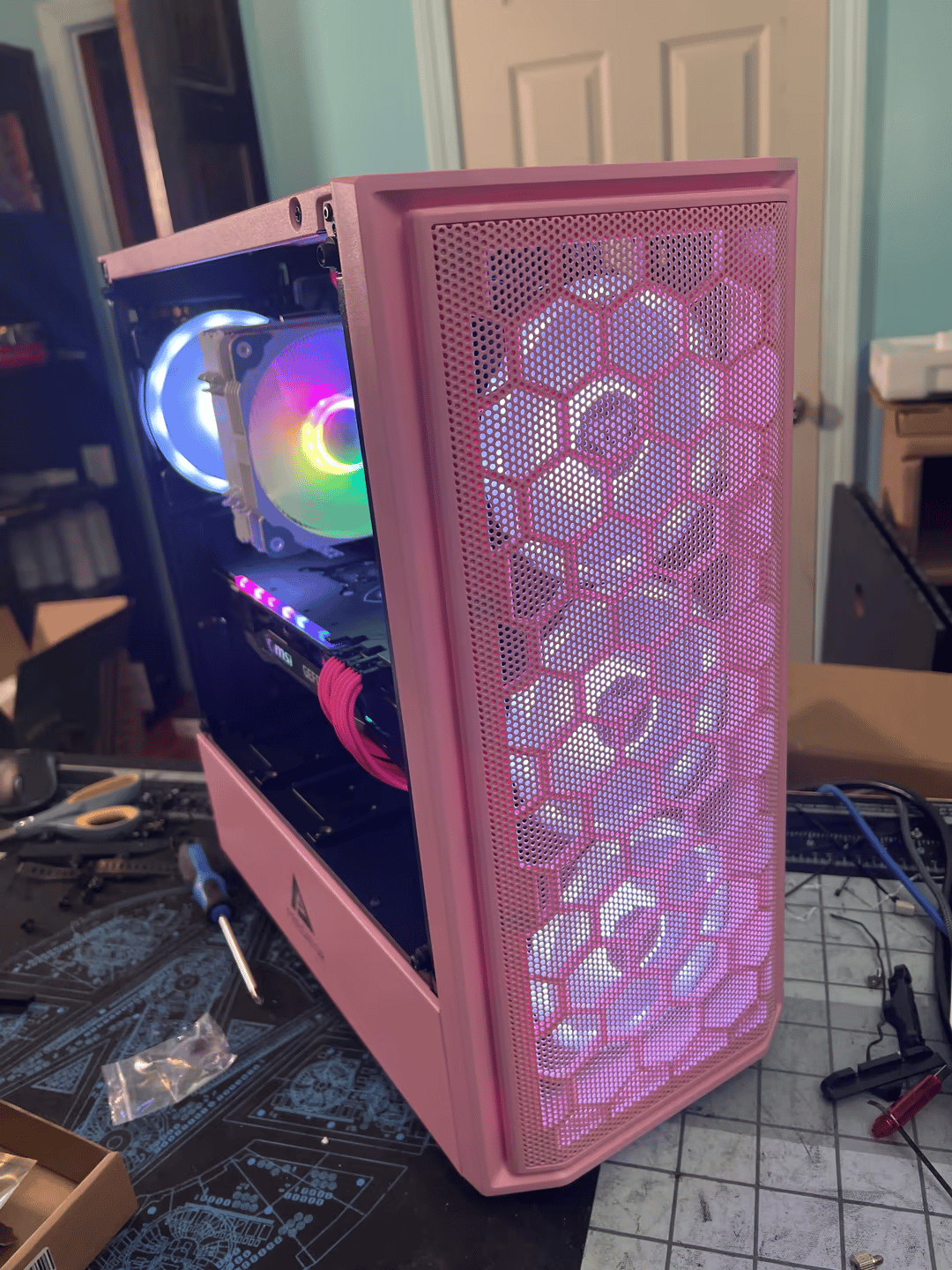"Pink Panther" RTX 3060 Core i5 12400f