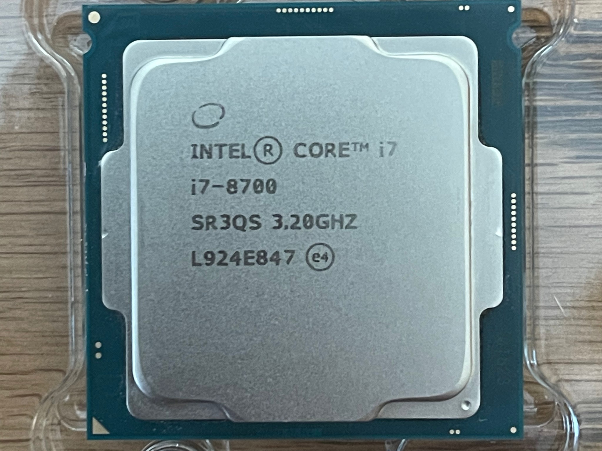 Used, Cleaned, Tested, i7-8700 CPU