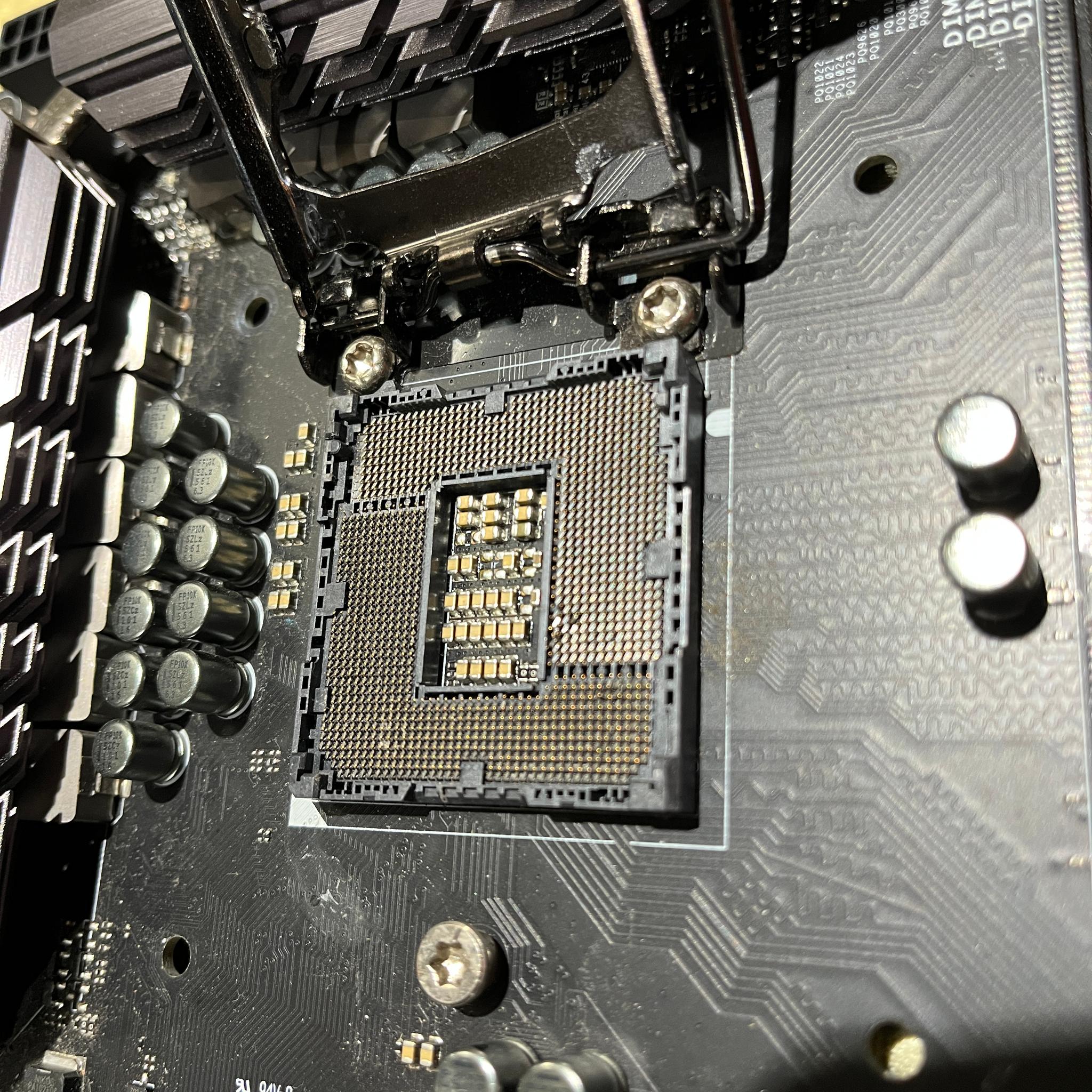 ASUS MAXIMUS VIII HERO LGA 1151 Motherboard – Parts / Not Working – Bent Pins