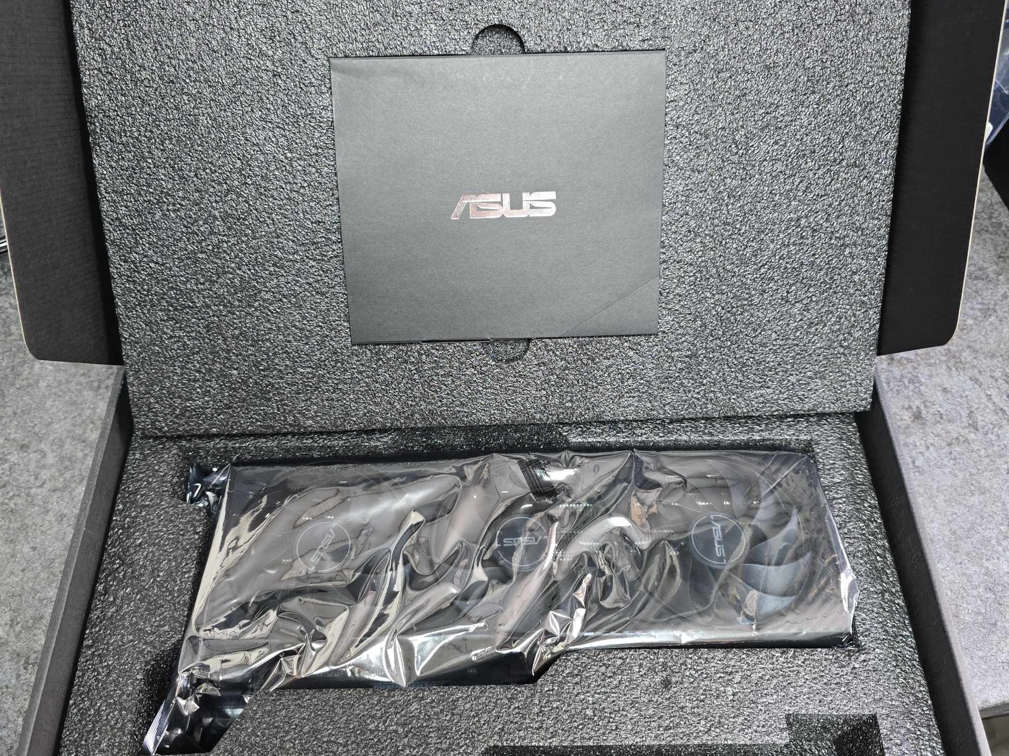 ASUS PRIME RTX 4070 Ti SUPER