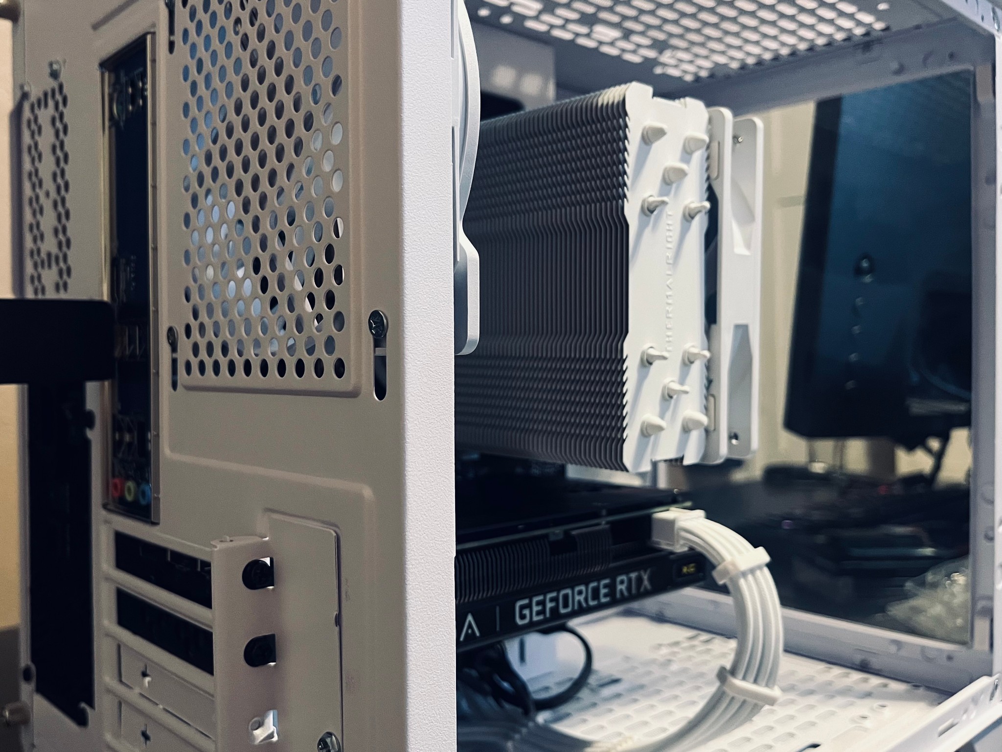 Performance Gaming PC |RTX 3060 TI // Ryzen 5500 // 32GB DDR4|