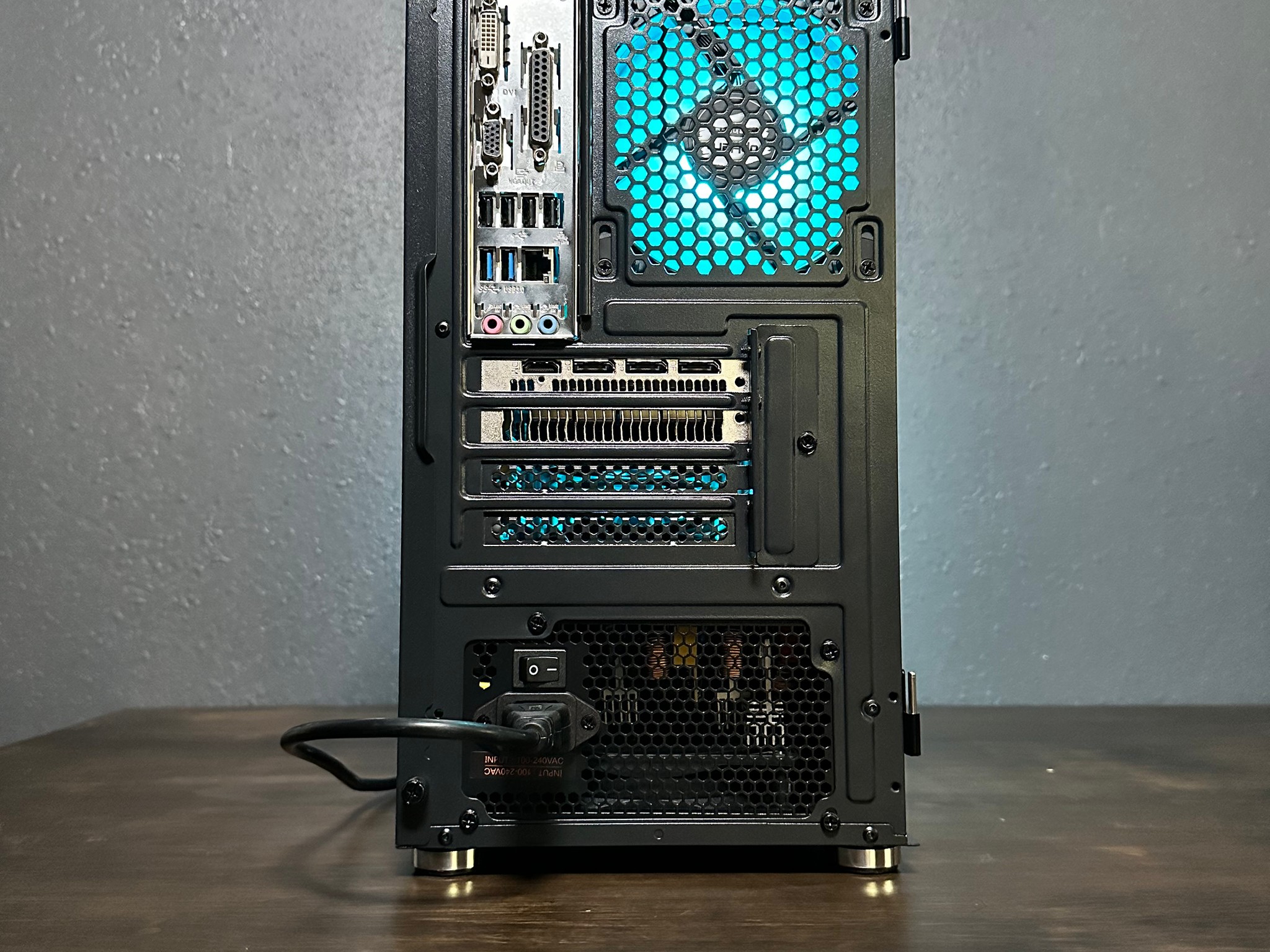 Intel i7 // RX 580 Gaming Pc