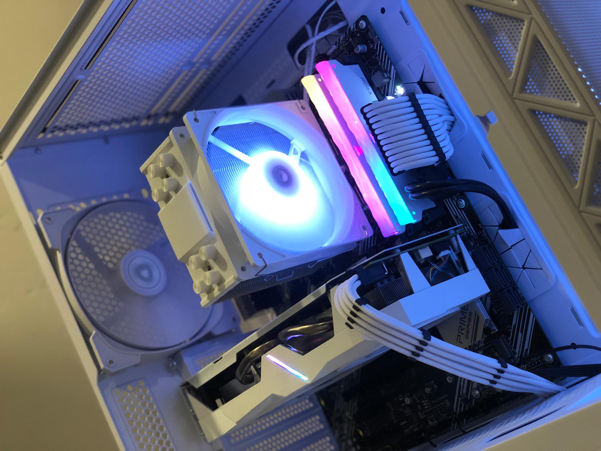 $675 White Gaming Pc - ryzen 5 - 2060 - 16gb or ram