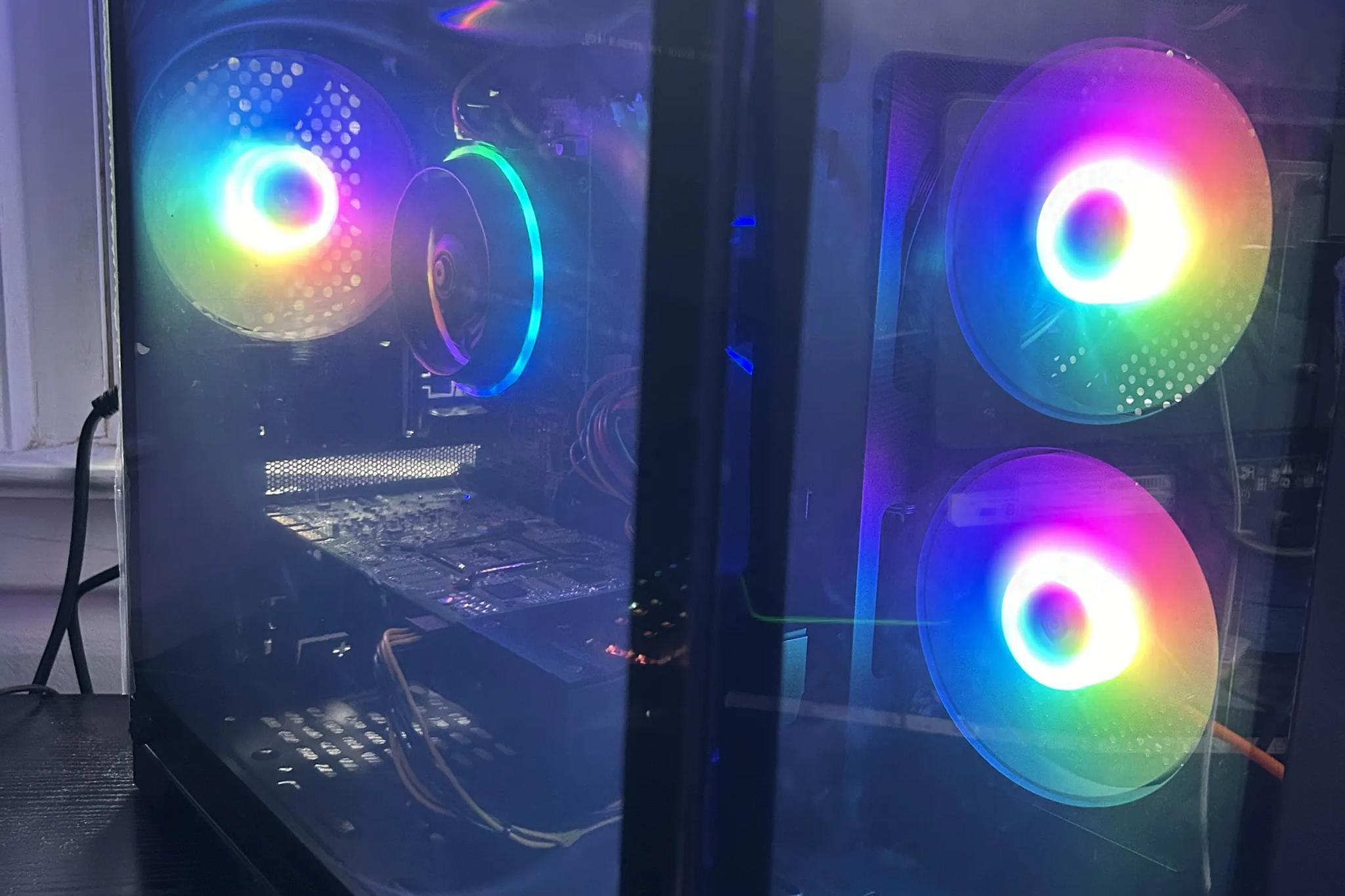 Risxn Computers