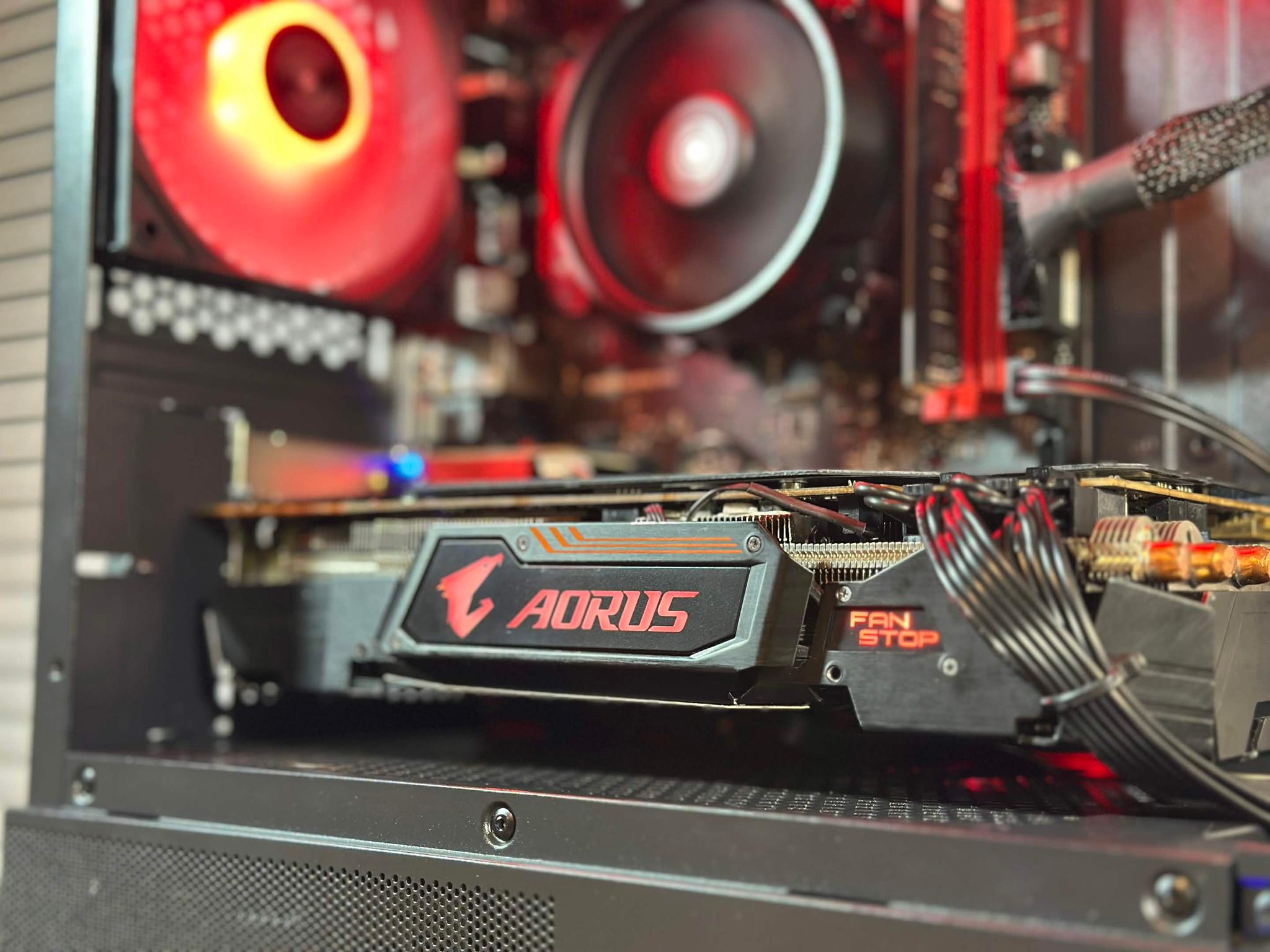 GTX 1080Ti 11GB | Ryzen 7 2700 | 16GB DDR4 | 512GB NVME | Win11 | WIFI | 1080P/1440P Gaming PC