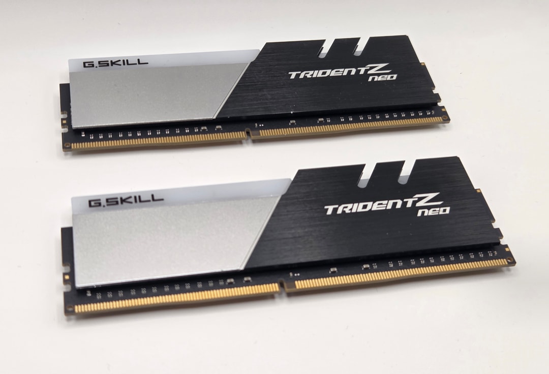 G.Skill TridentZ CL18 DDR4-3600 64gb (32GBx2) | Jawa