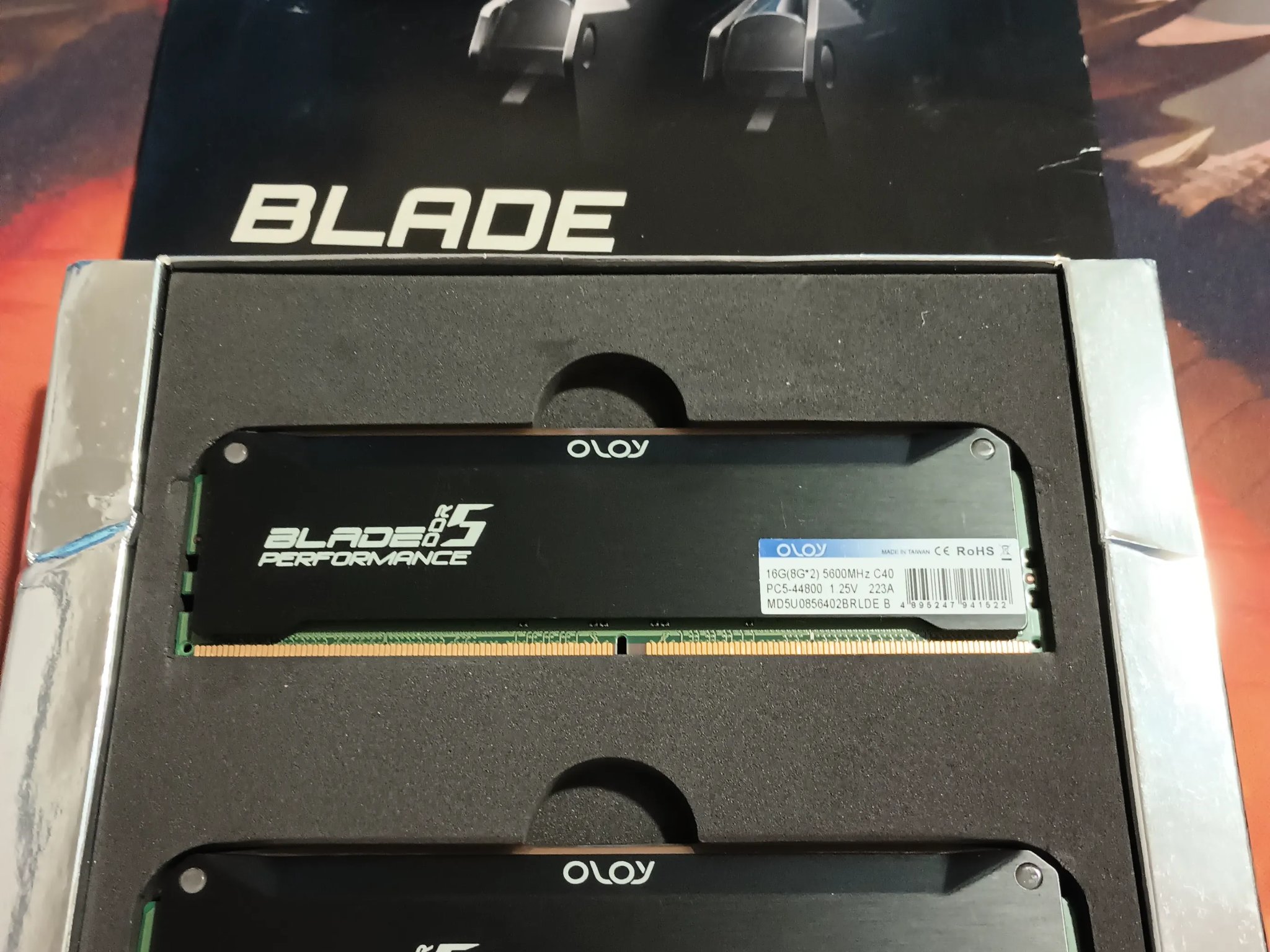 16gb DDR5 5600 CL40 OLOy Black Hairline Blade (2 x 8GB PC5 44800) RAM