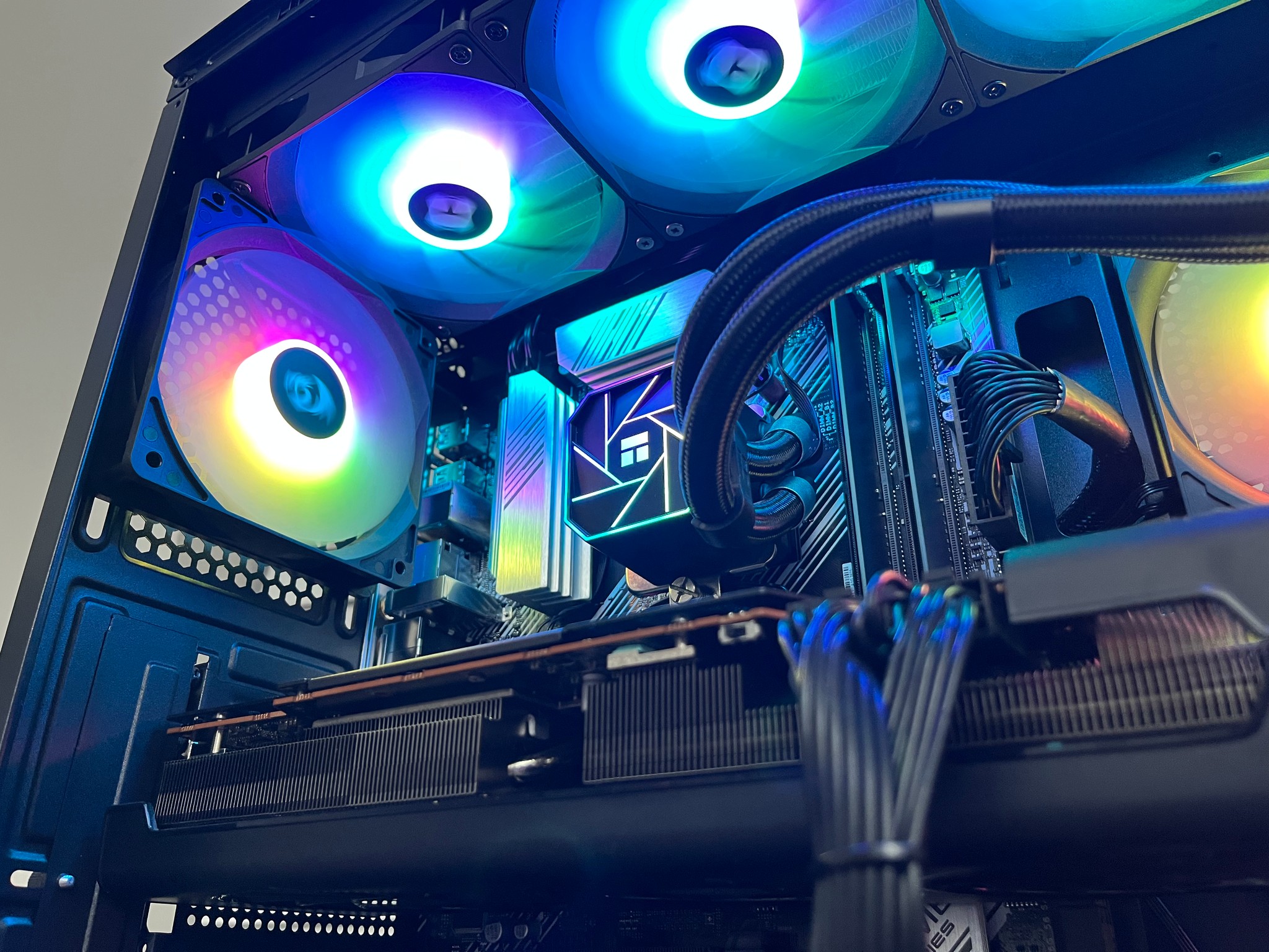 🐉🖤Ryzen 7 5700x | RX 6800 | 32GB DDR4 | 1TB SSD | Gaming PC🖤🐉