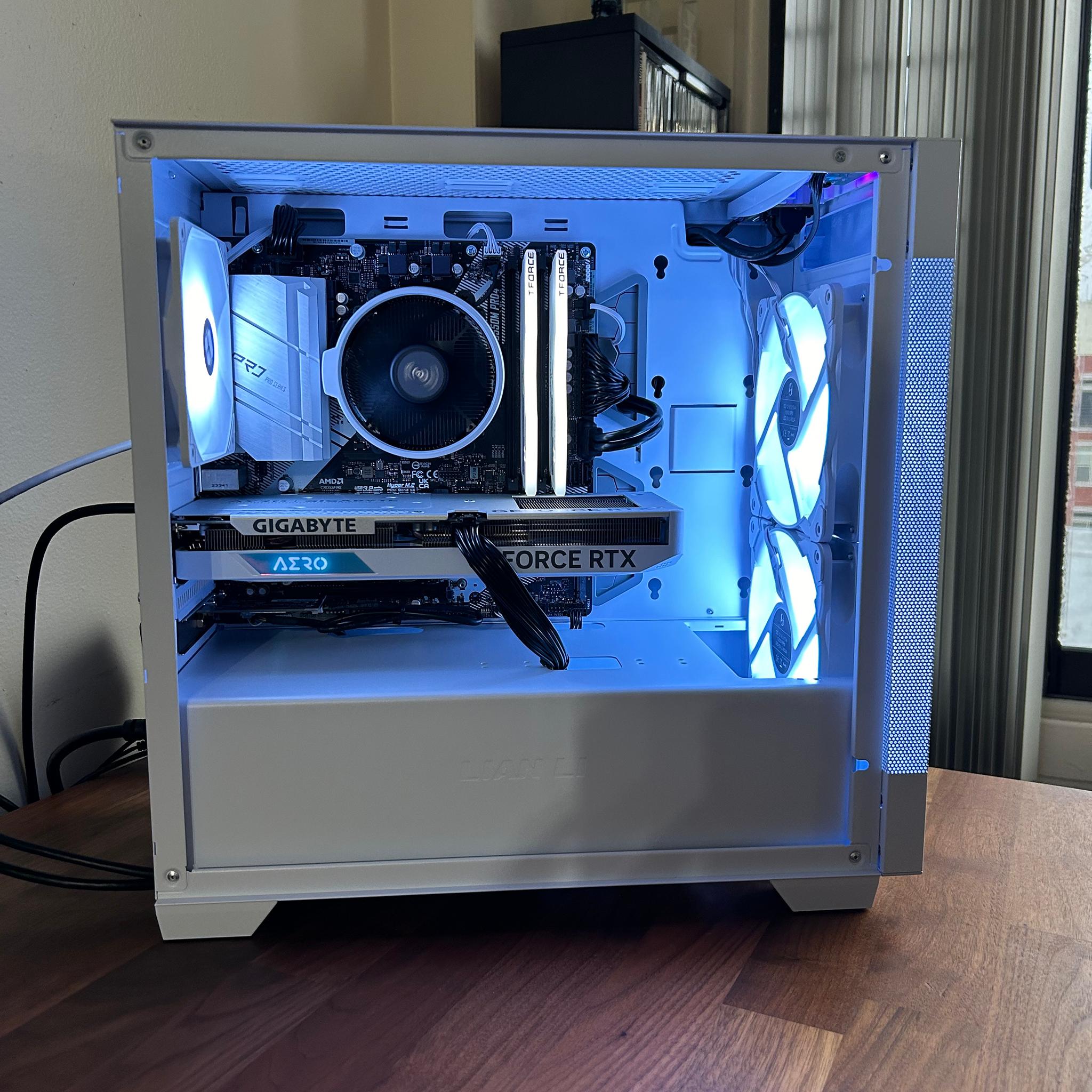 RTX 4060 | Ryzen 5 5500 | 1TB SSD | The Mid-Range Beast V12