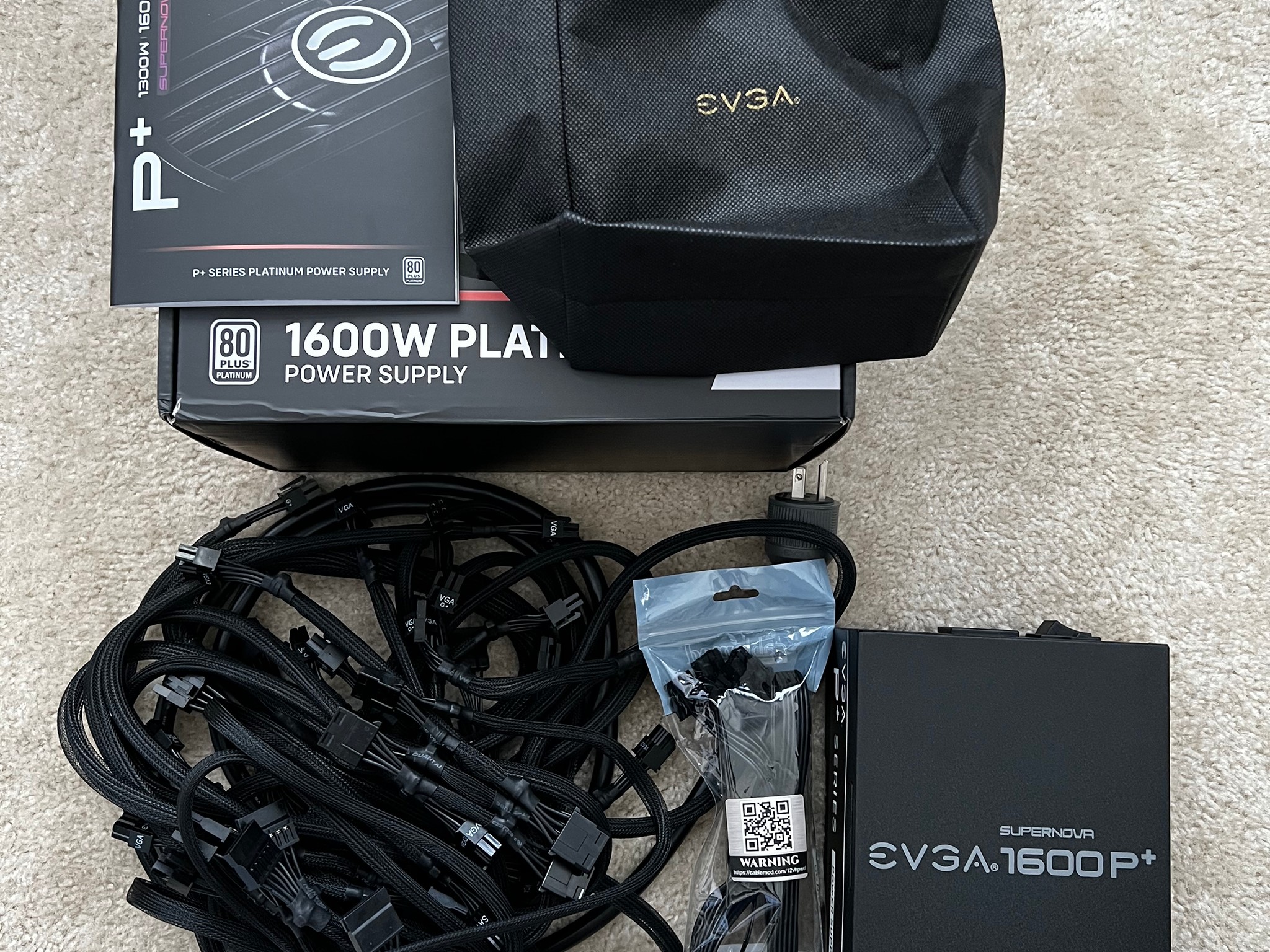 EVGA SuperNOVA 1600 P+, 80+ PLATINUM 1600W 220-PP-1600-X1 + CableMod 12VHPWR