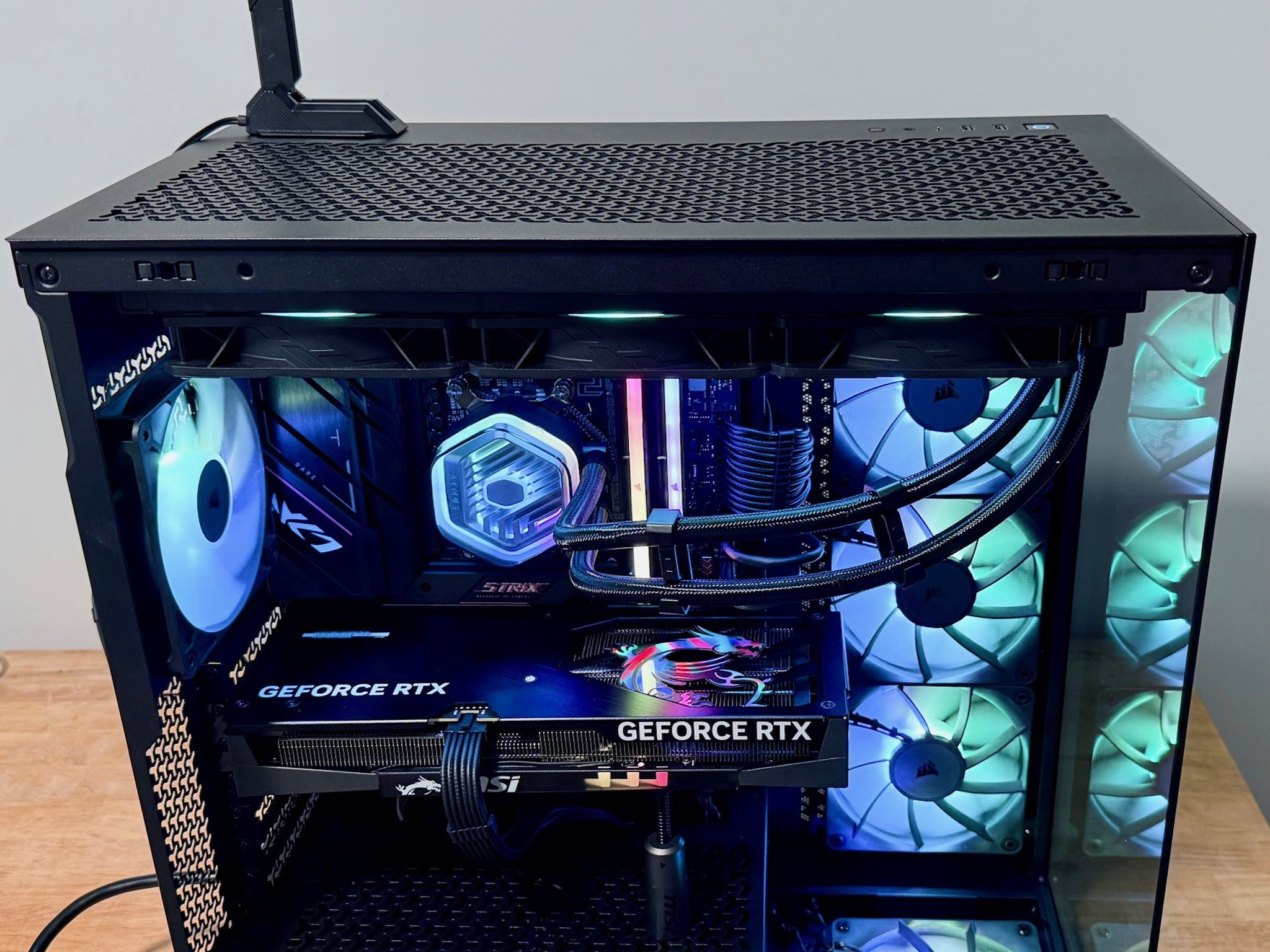 Gaming PC RTX 5060 TI 16GB Gaming Trio OC Edition
