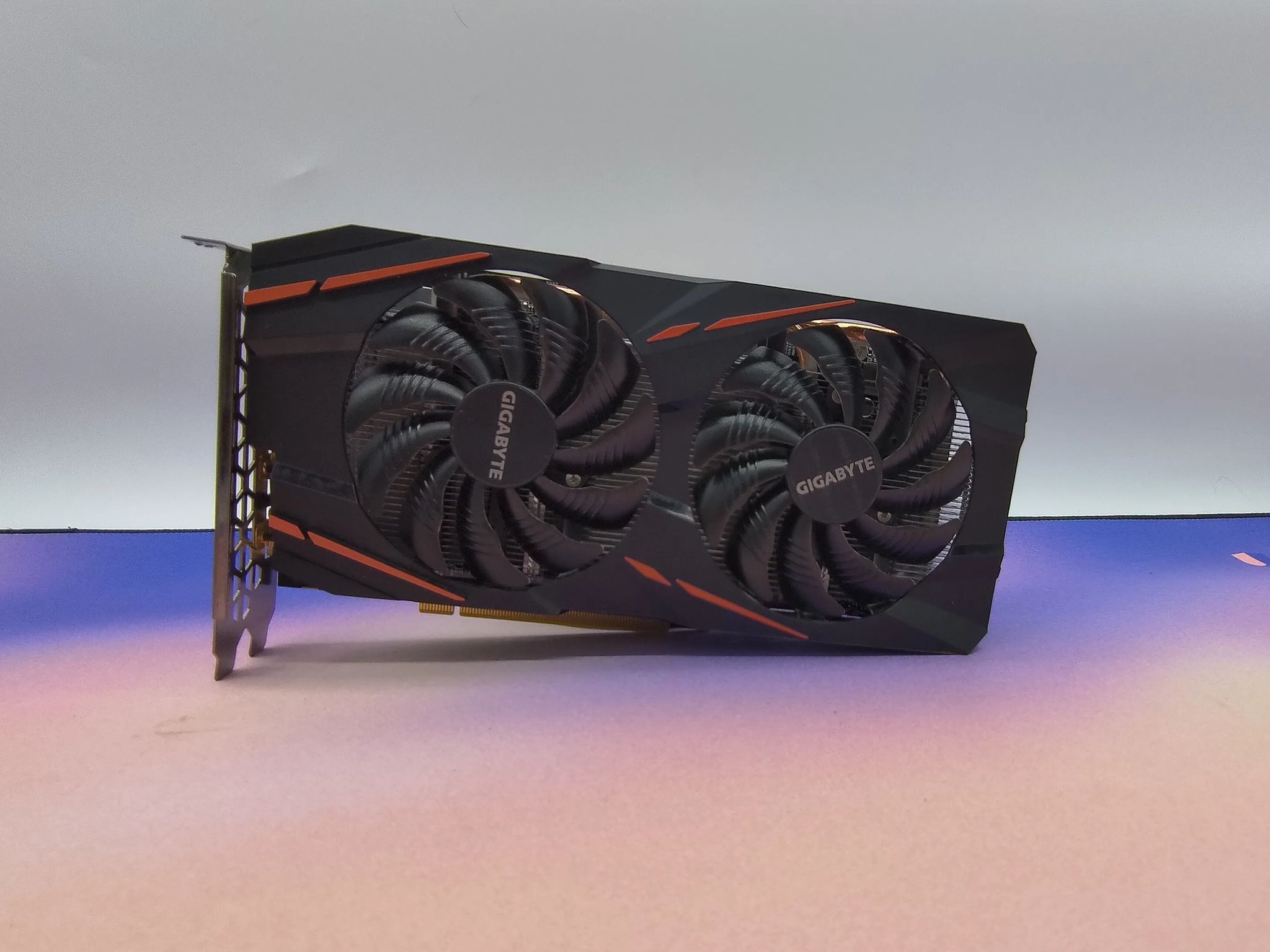 Gigabyte Windforce RX 590
