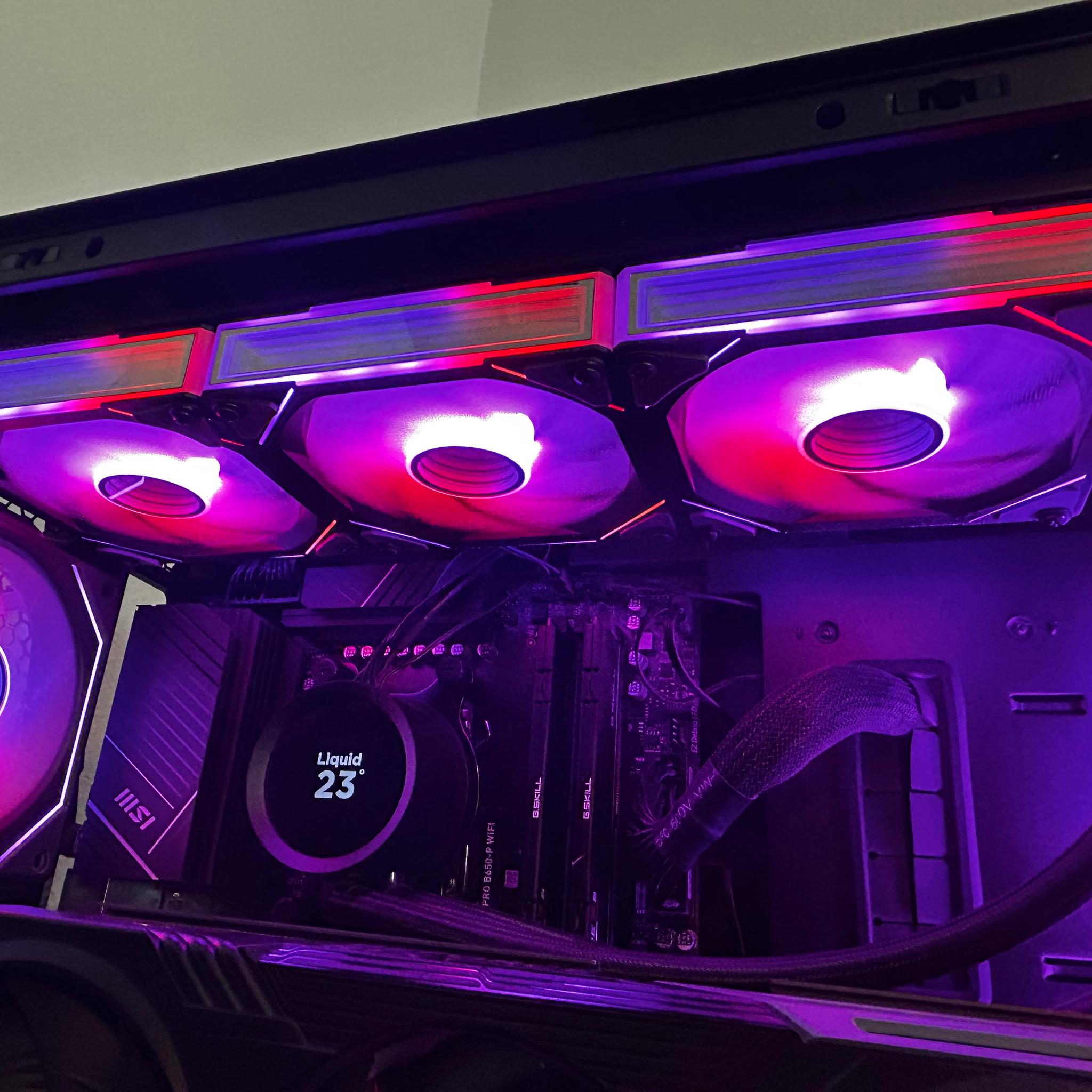 RTX 4080 Super + Ryzen 7 9700X Custom Build