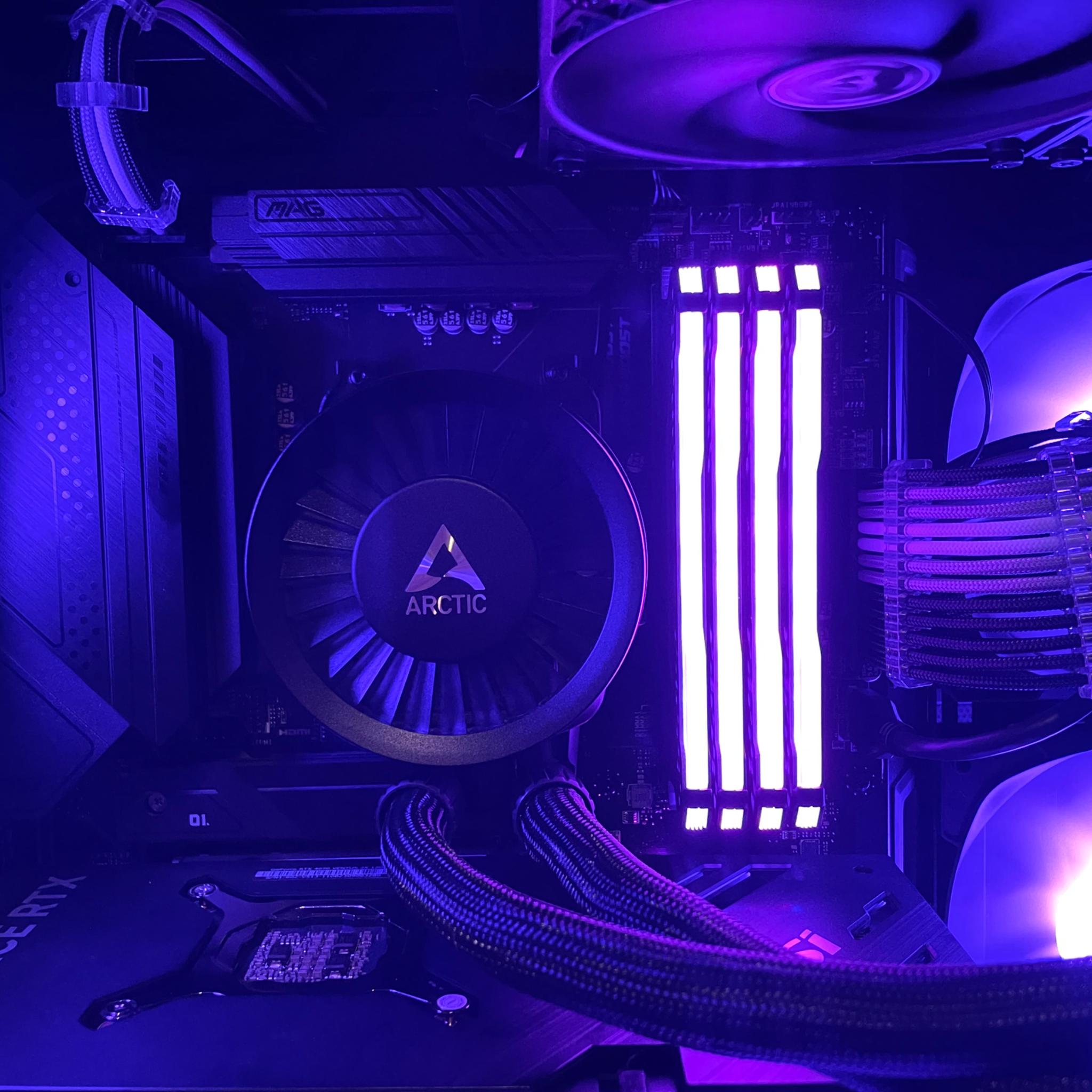 Ryzen 7 5800X3D RTX 4070