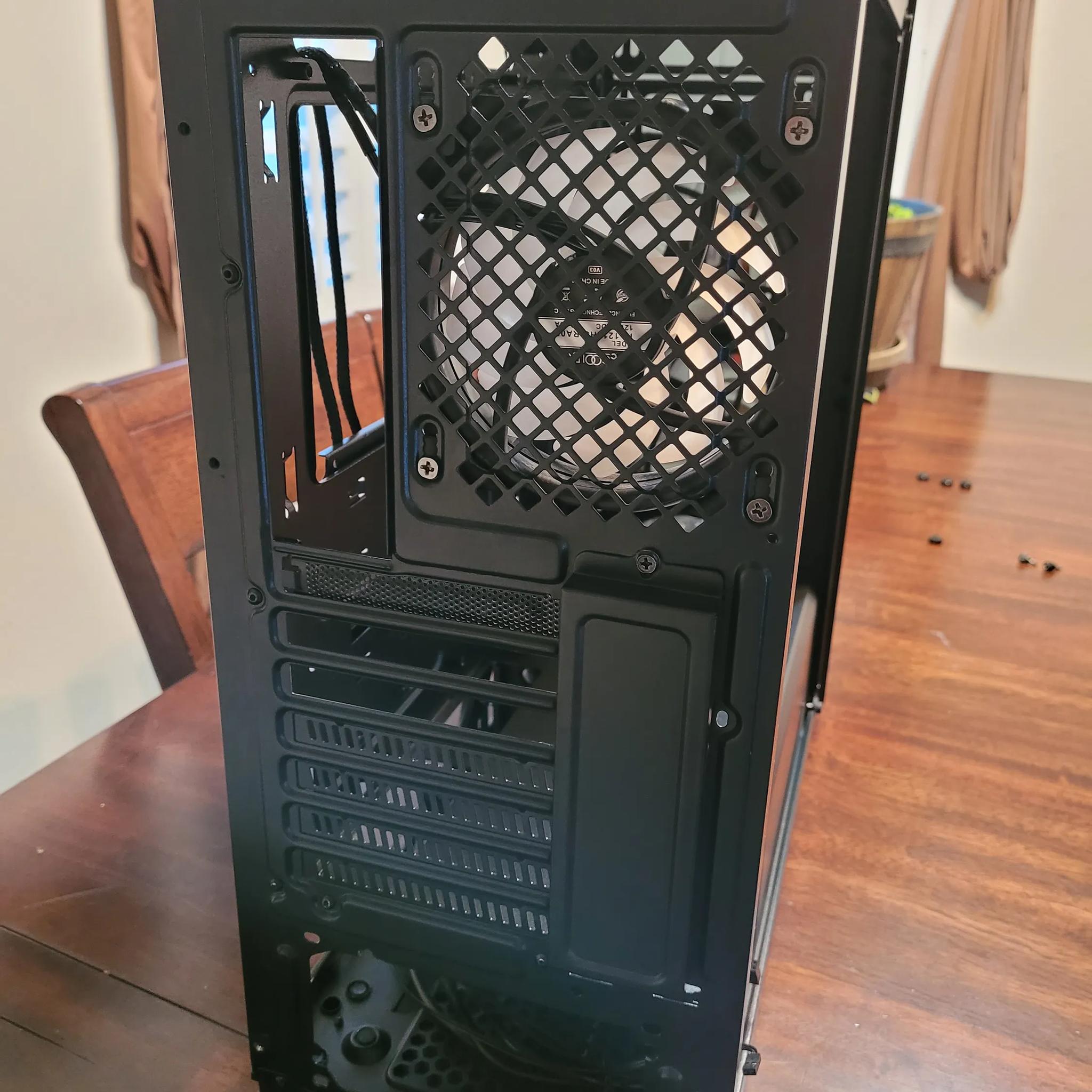 Deepcool MATREXX 50 ATX Mid Tower Case + 4 PC Cooler HALO 120mm Fans