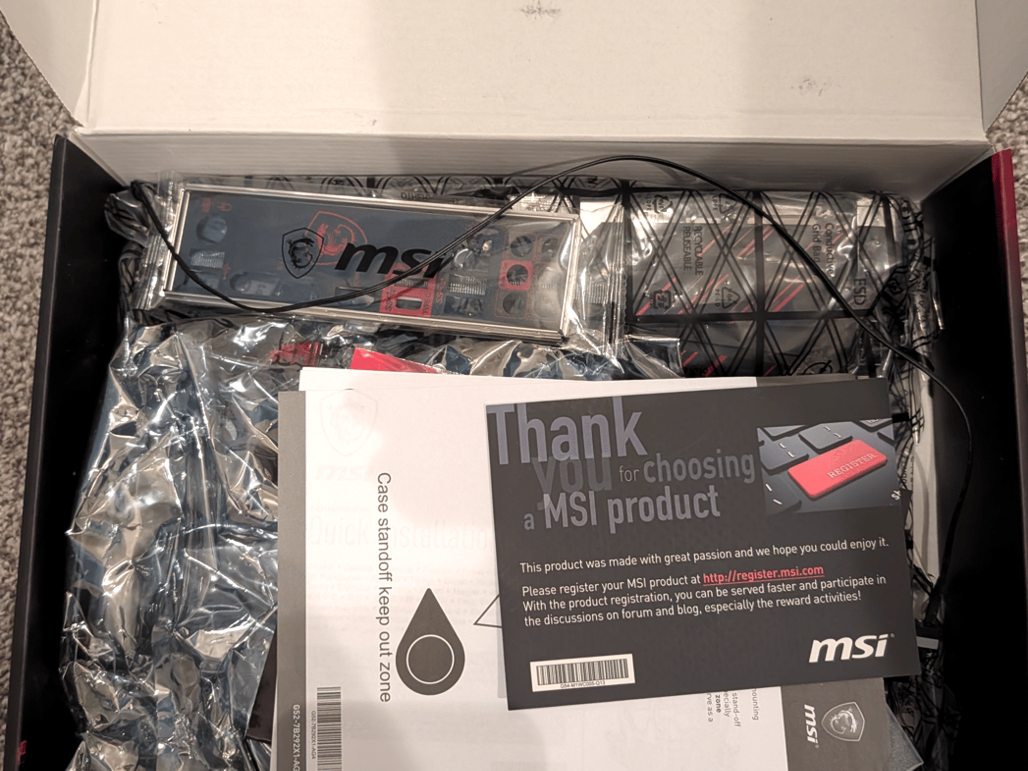 MSI MPG Z390 GAMING PLUS Motherboard LGA 1151 + Intel Pentium Gold G5420 CPU Combo