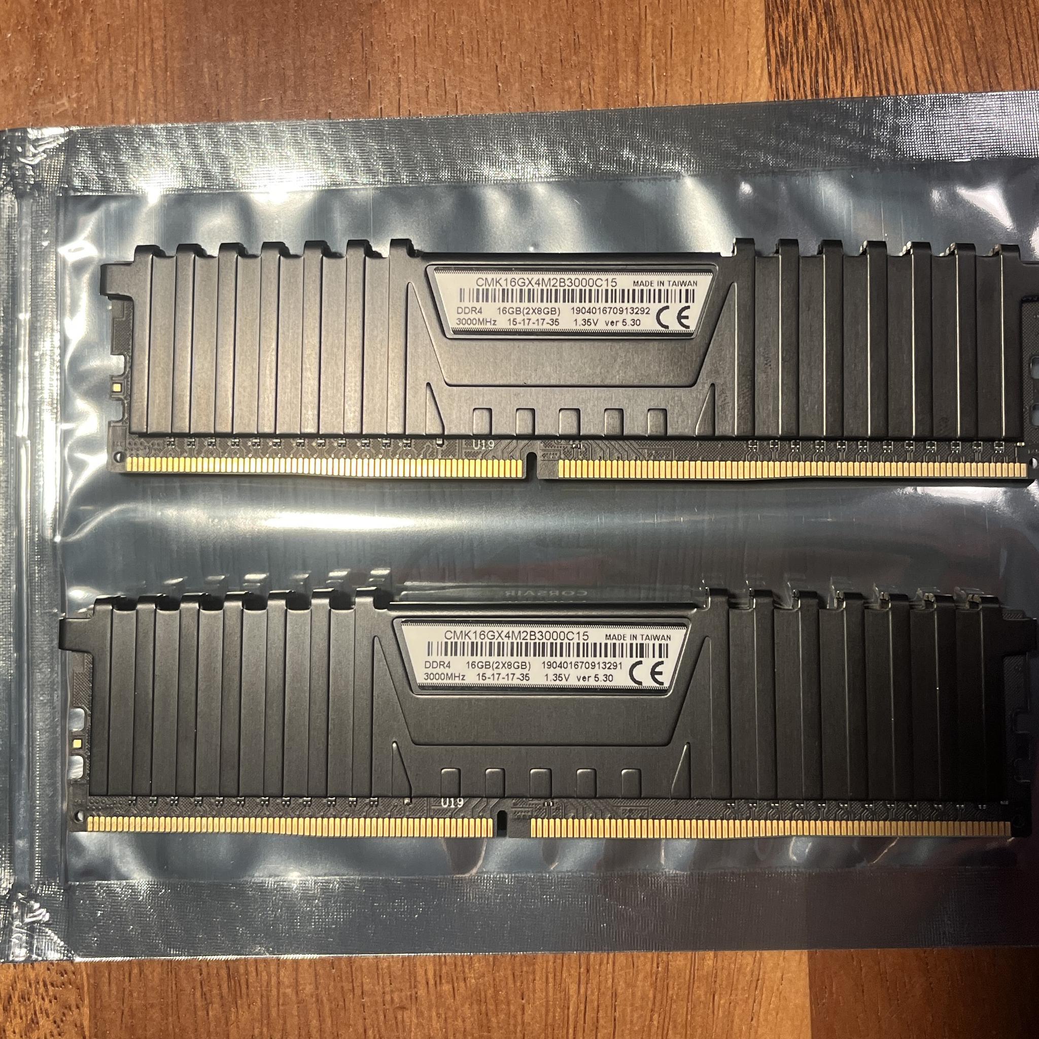 Vengeance LPX 16GB (2x8GB) DDR4-3000 PC4-24000 DIMM CMK16GX4M2B3000C15 VER 5.30