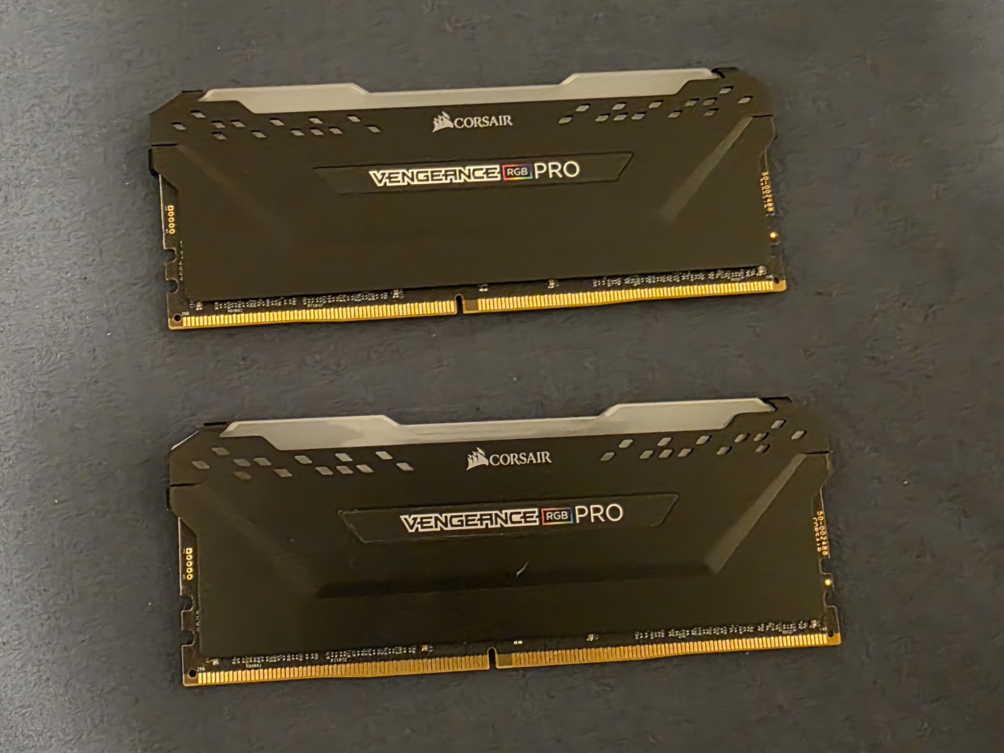 CORSAIR VENGEANCE RGB PRO 32GB (2x16GB) DDR4 3600MHz RAM Kit - Like New