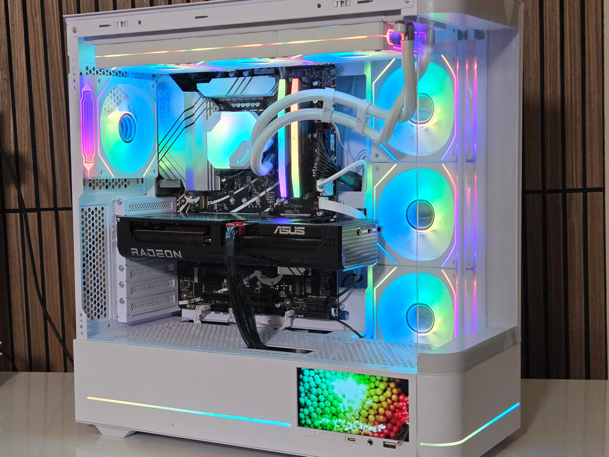 Whiteout | Gaming PC | I9 12900K | RX 9060XT 16GB | 1TB NVME | 16GB DDR5| Z790 | Windows 11| WI...