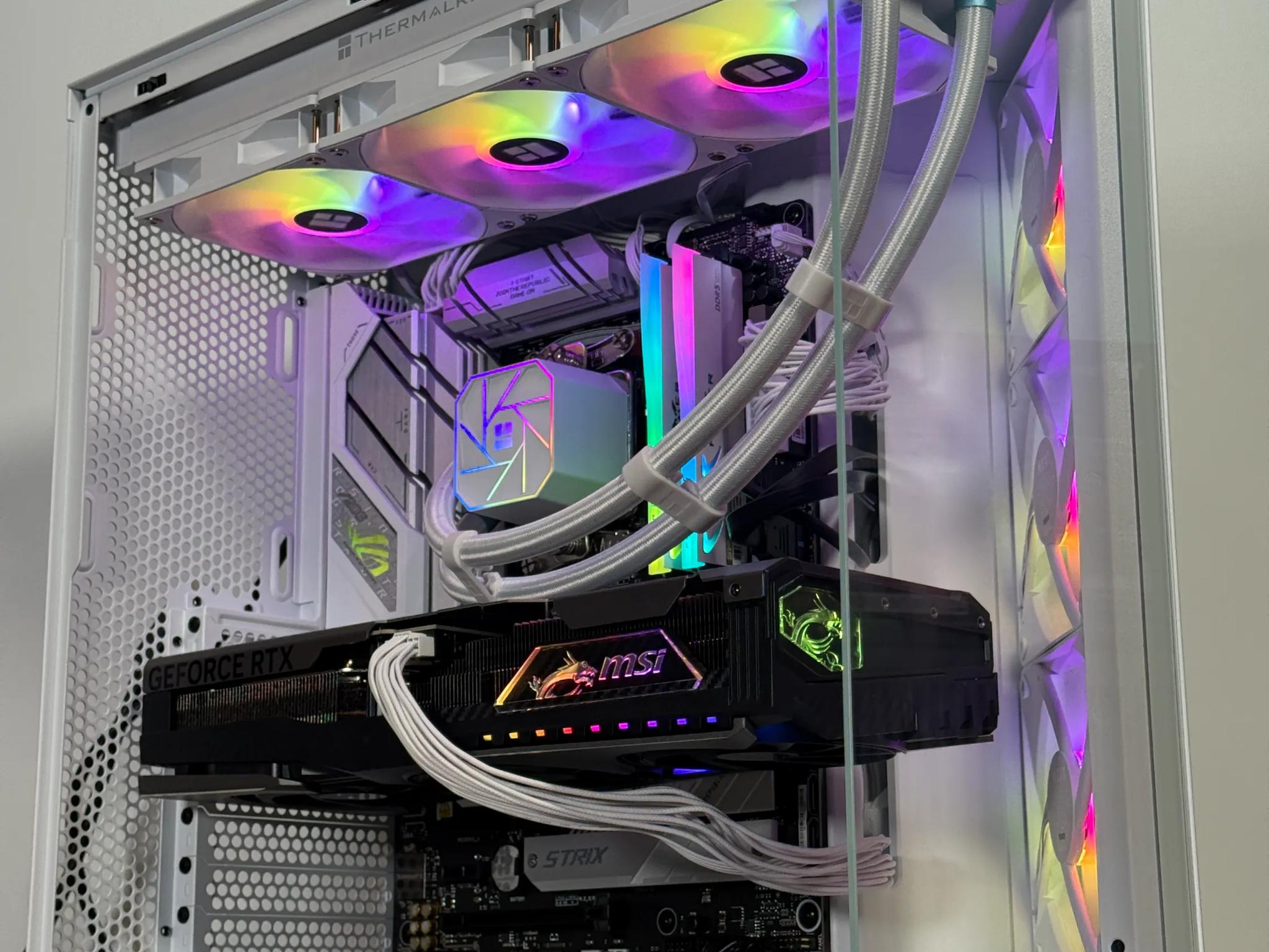 RTX 5070 Ryzen 9 7900x Gaming PC