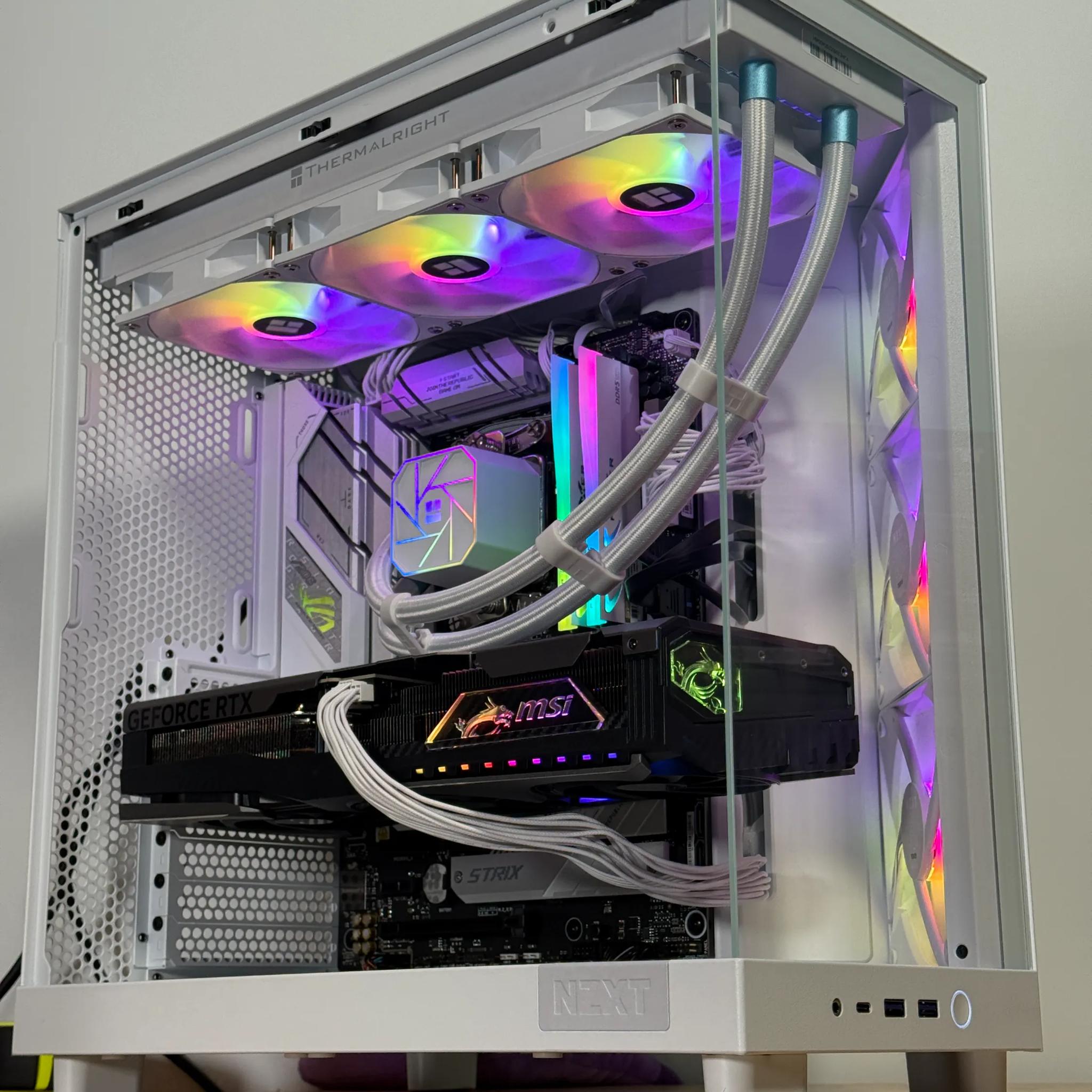 RTX 5070 Ryzen 9 7900x Gaming PC