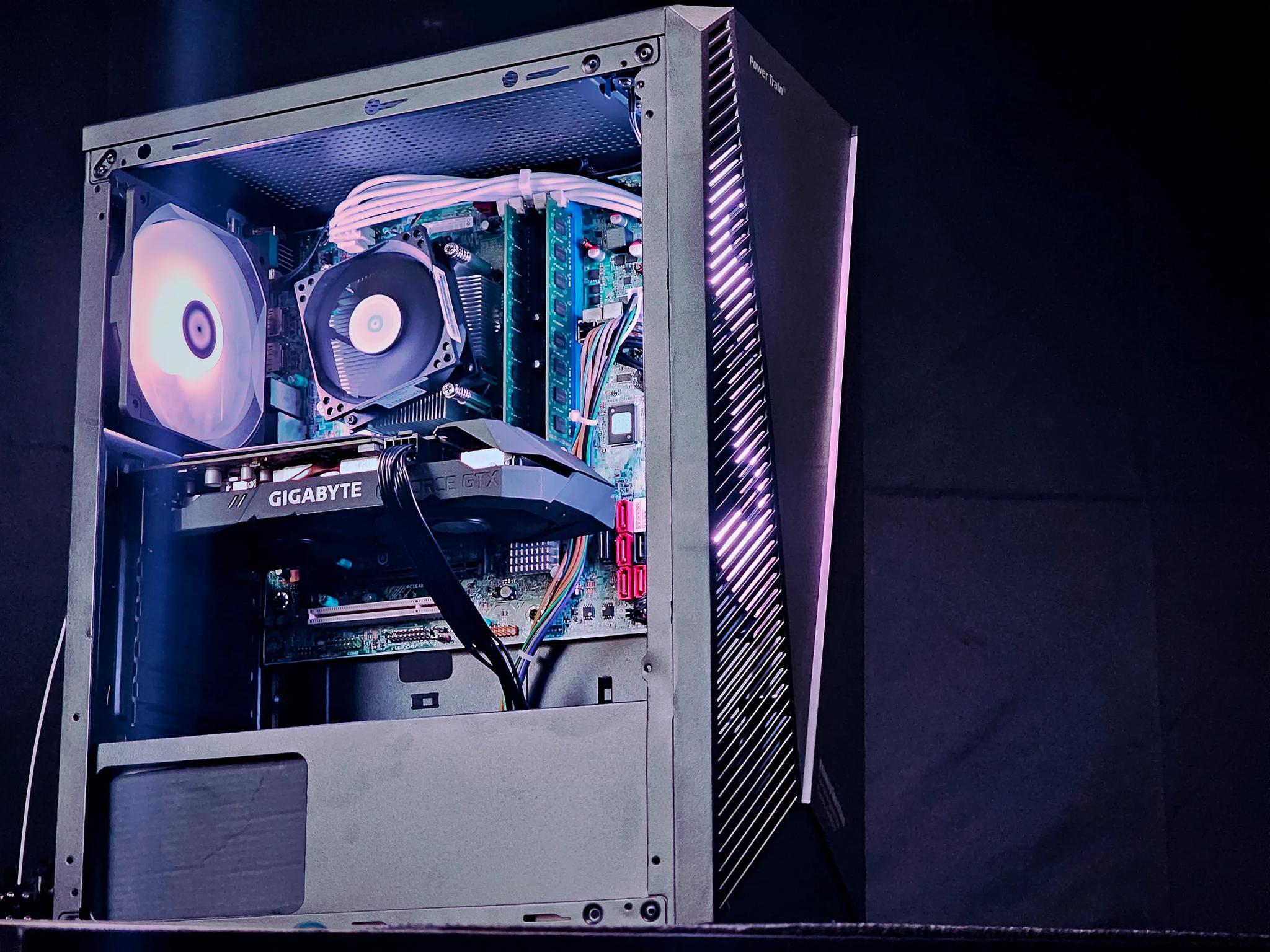 E3 1225v3 Gaming PC Computer