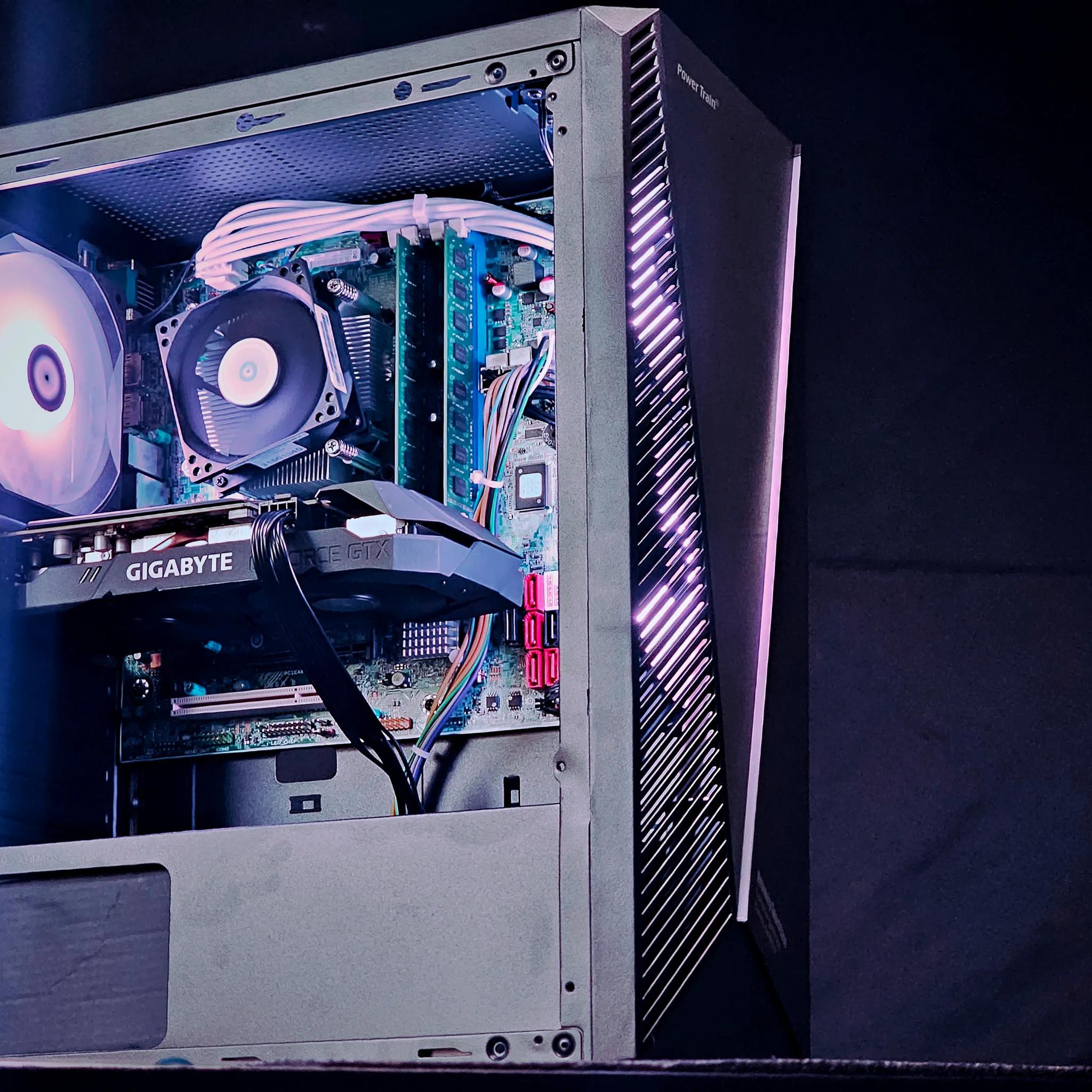 E3 1225v3 Gaming PC Computer