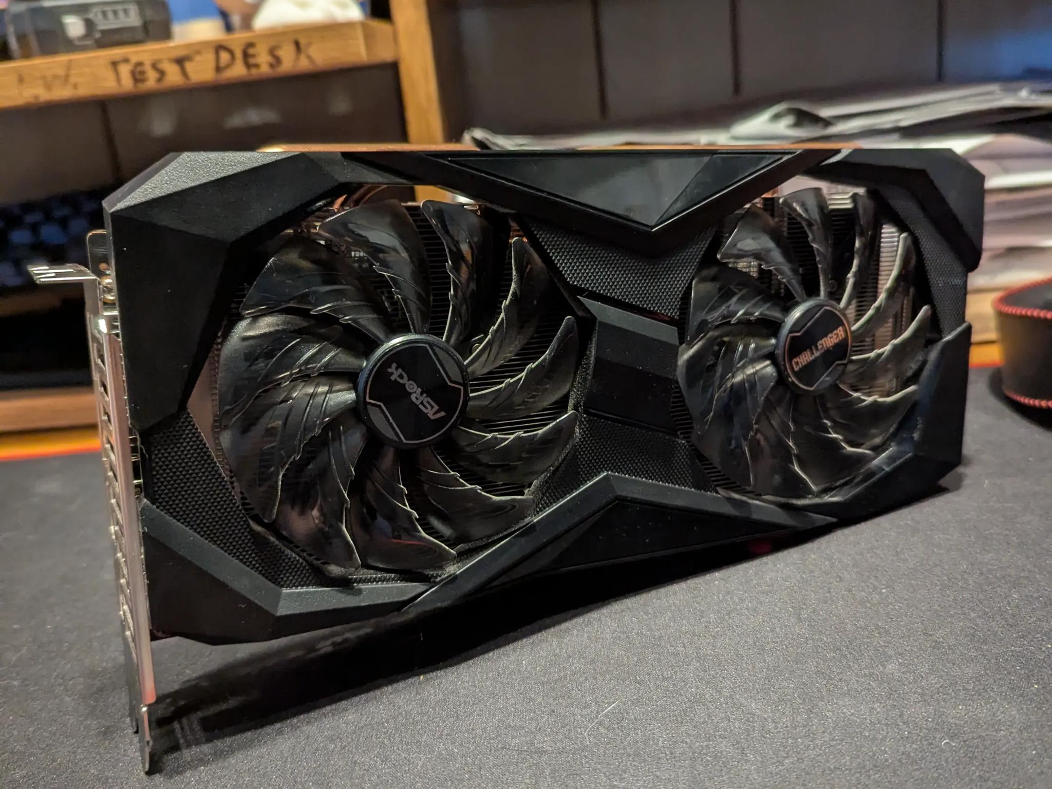 ASROCK RX 6700xt