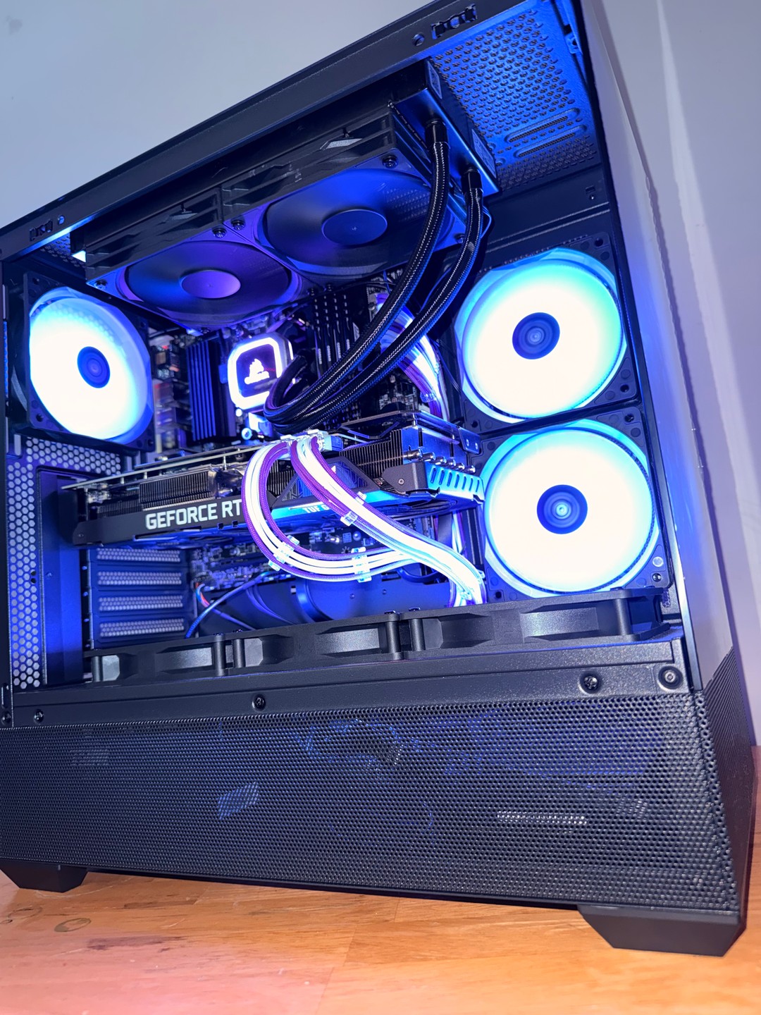 ⚪Mist⚪ | 300+ fps fortnite | Ryzen 7 5700x | 3070ti triple fan