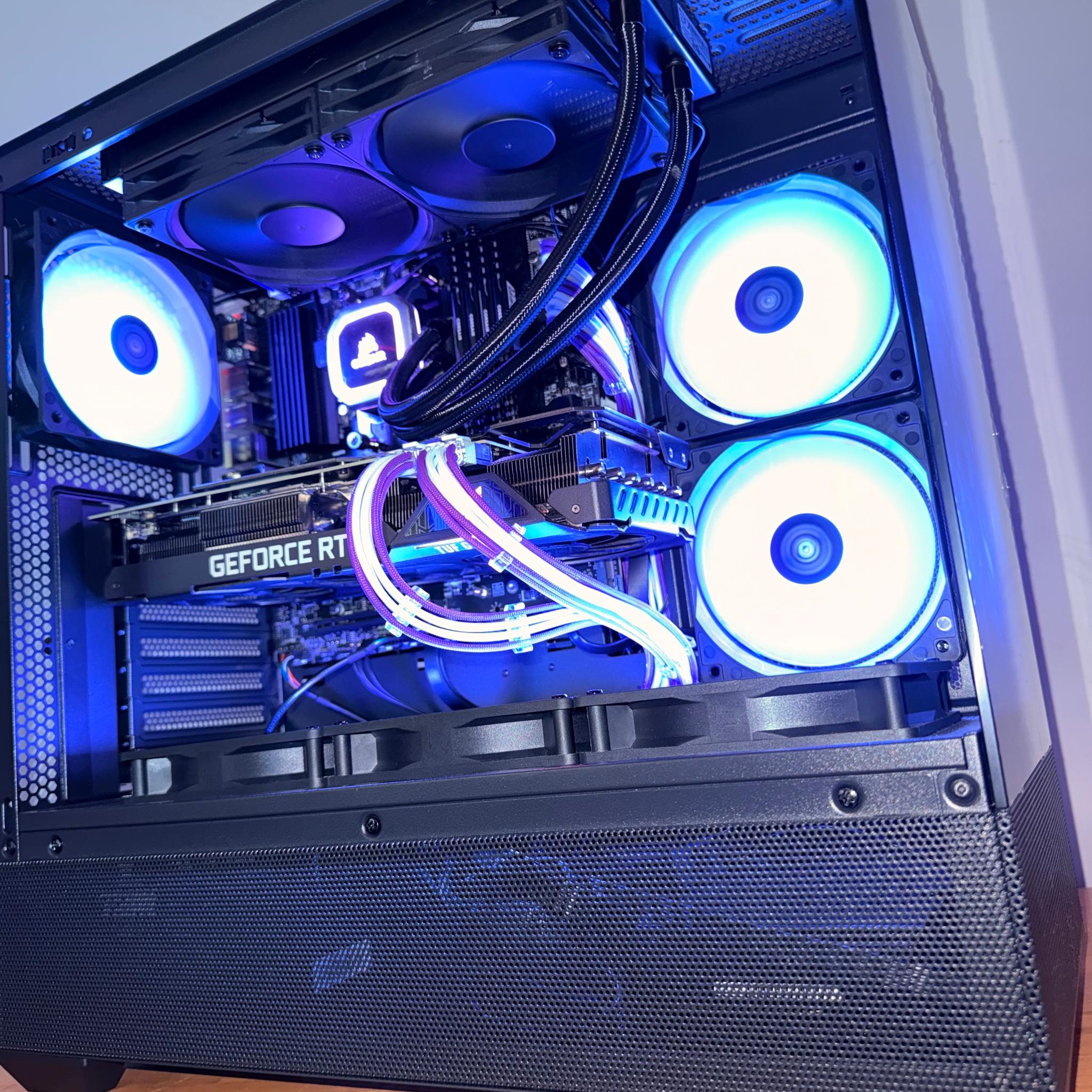 ⚪Mist⚪ | 300+ fps fortnite | Ryzen 7 5700x | 3070ti triple fan