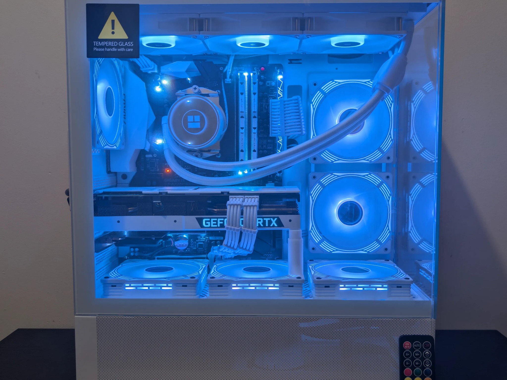 🦢 1440p Gaming Beast | RTX 3080 | Ryzen 7 5800X | 1TB SSD | 32GB RAM | WiFi 6 & Bluetooth 🦢