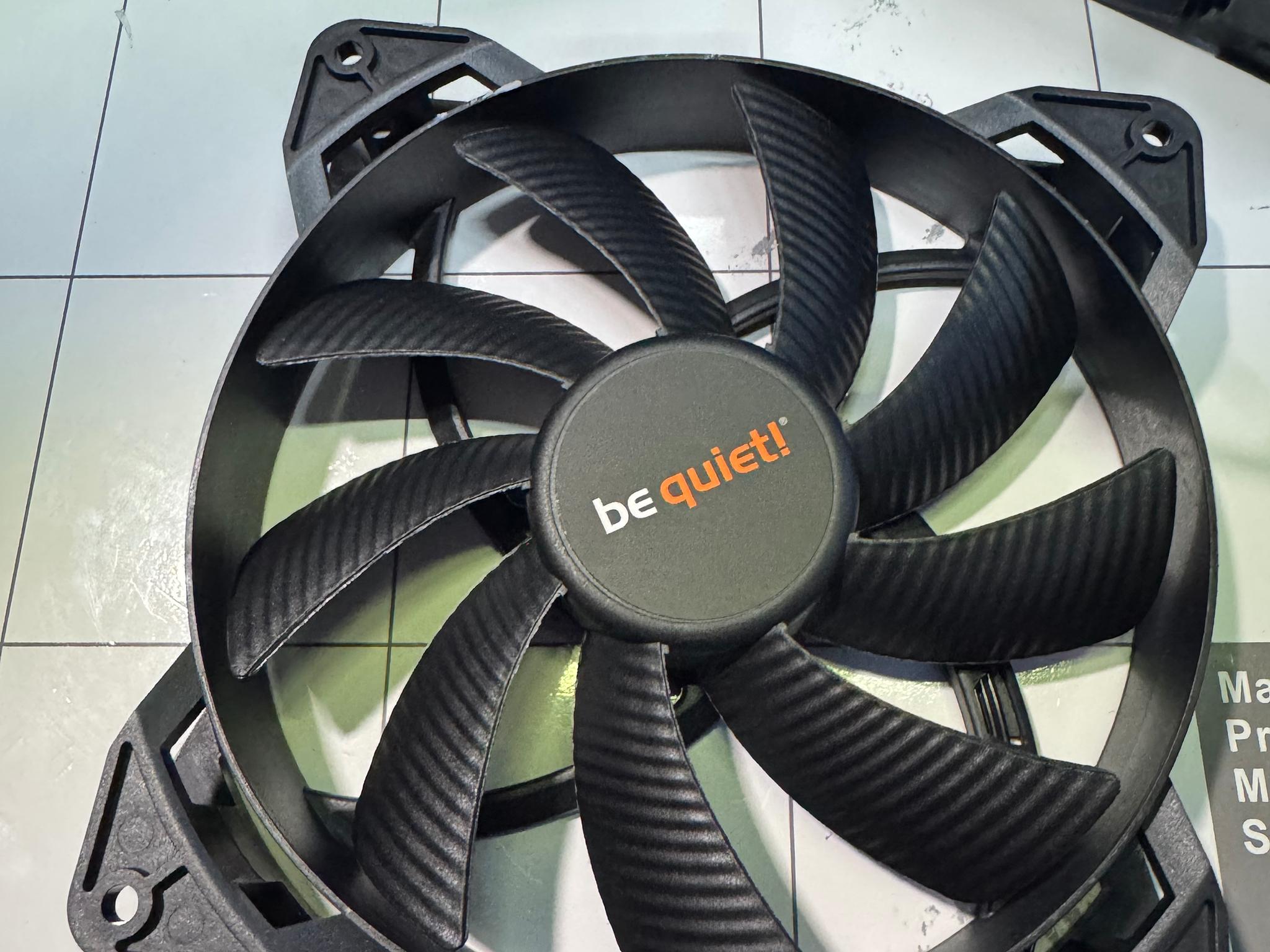Be Quiet - Black 140mm fans