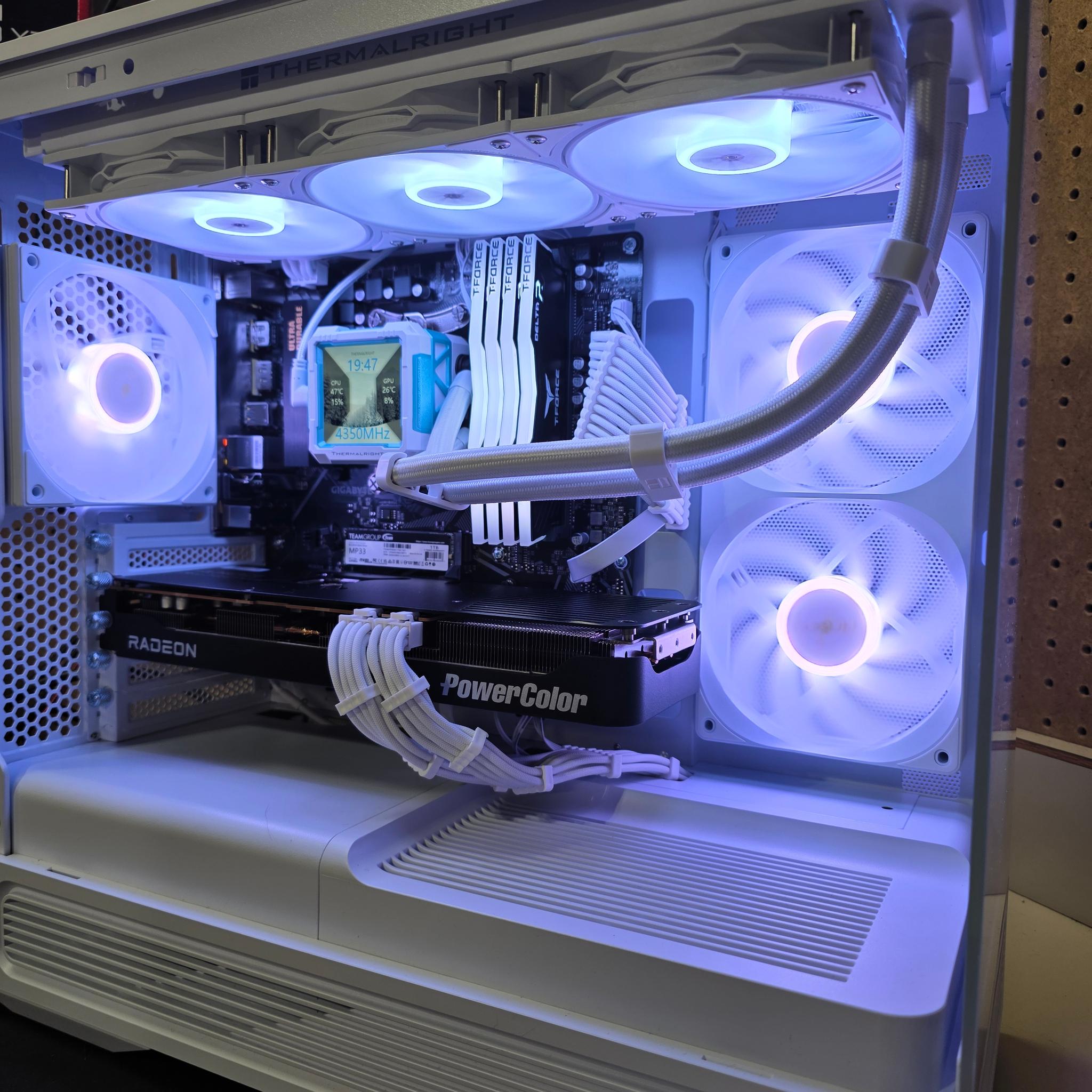 ⚪ The X3D2 | RX 9070 GRE | R5 5600x3D | 32GB DDR4 | 1TB NVME