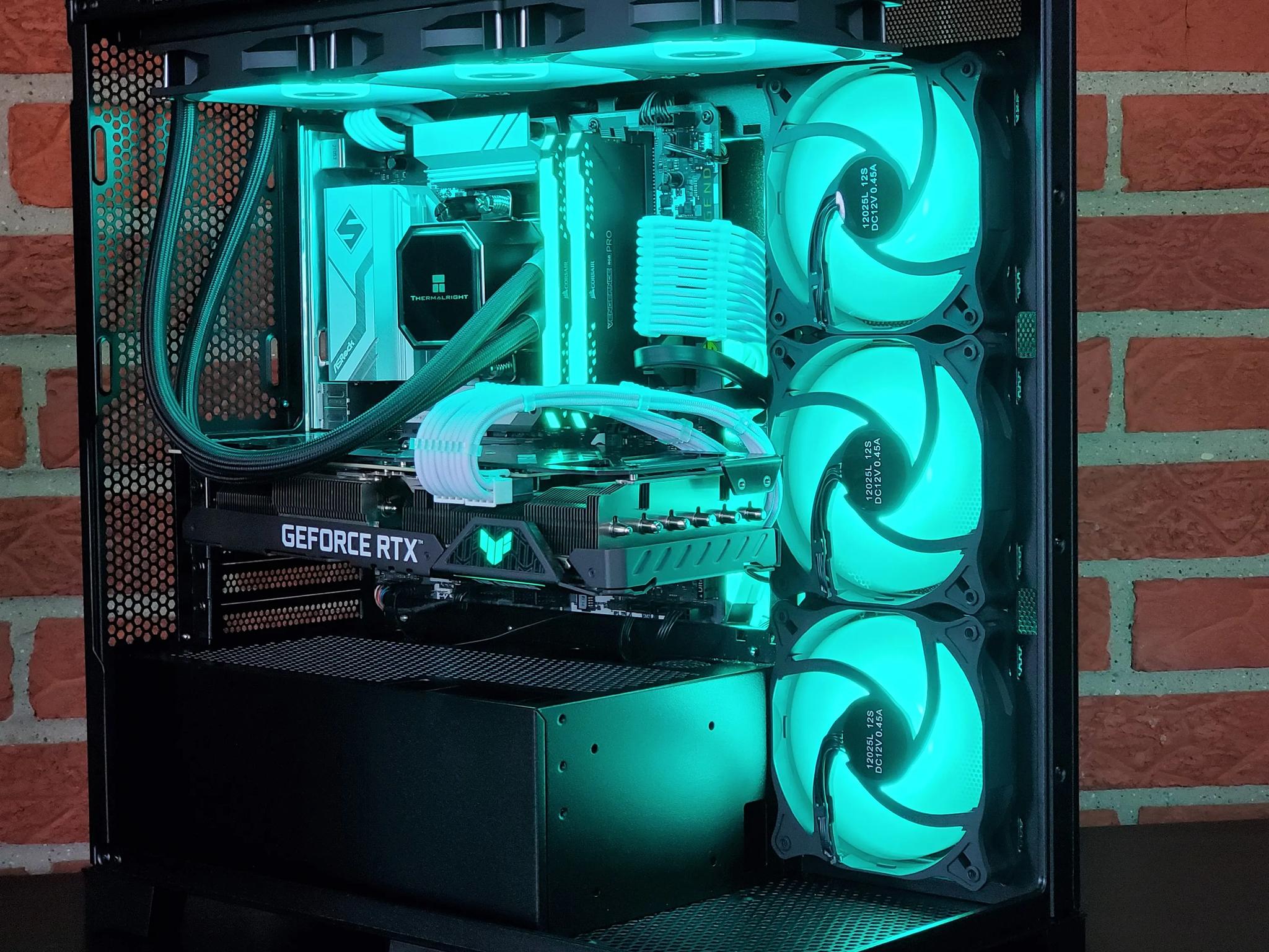 RTX 3070 Ti // i7 11700k // 360mm AIO // 16GB RAM // 1TB SSD