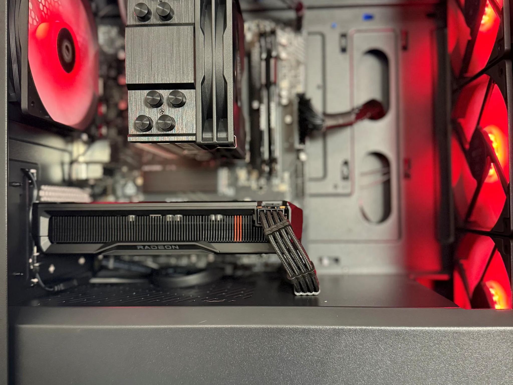Balanced Combo : Ryzen 5 8400F + RX 7600