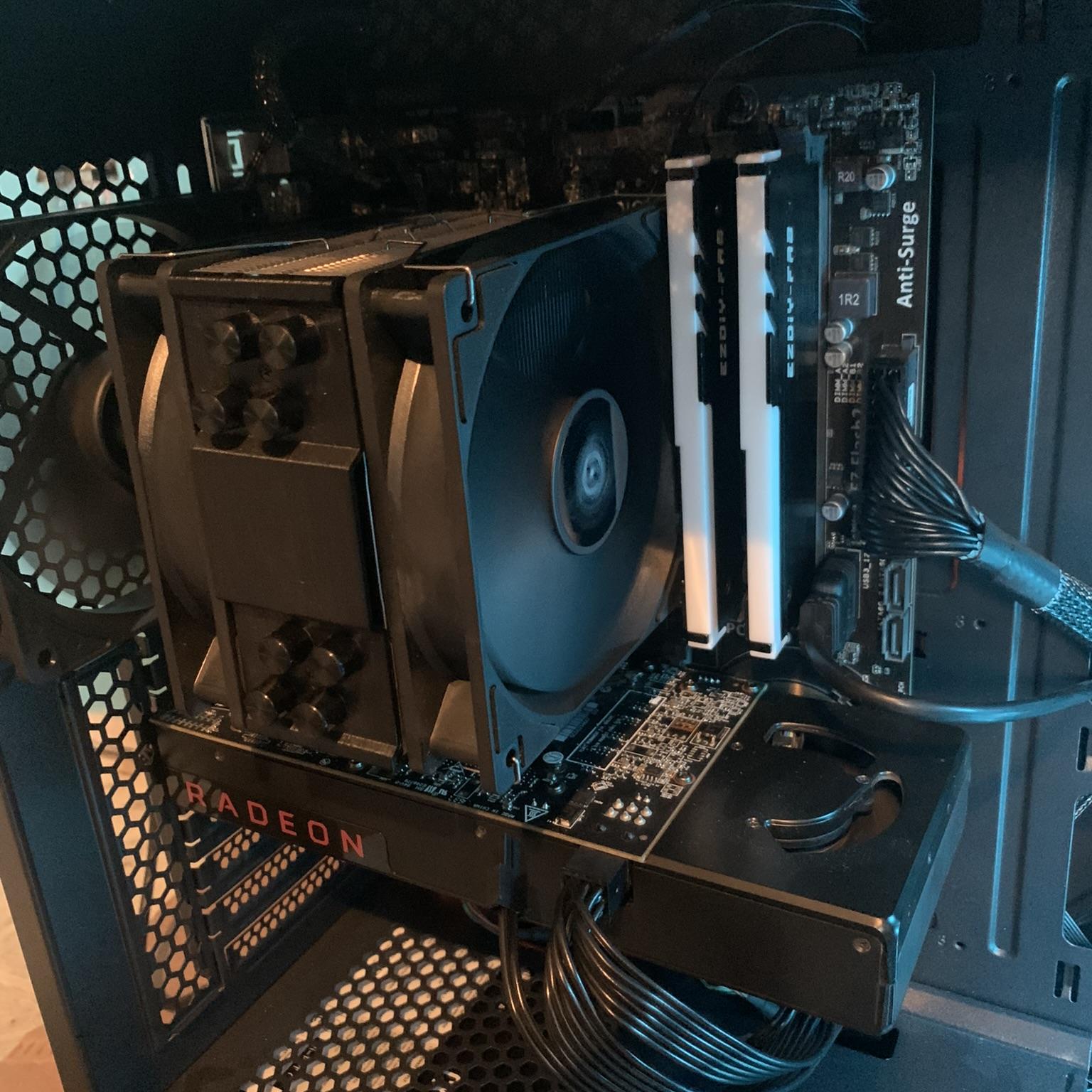 🖤RX 480 | Intel i5 | 16GB 1600mhz | 512GB NVMe SSD