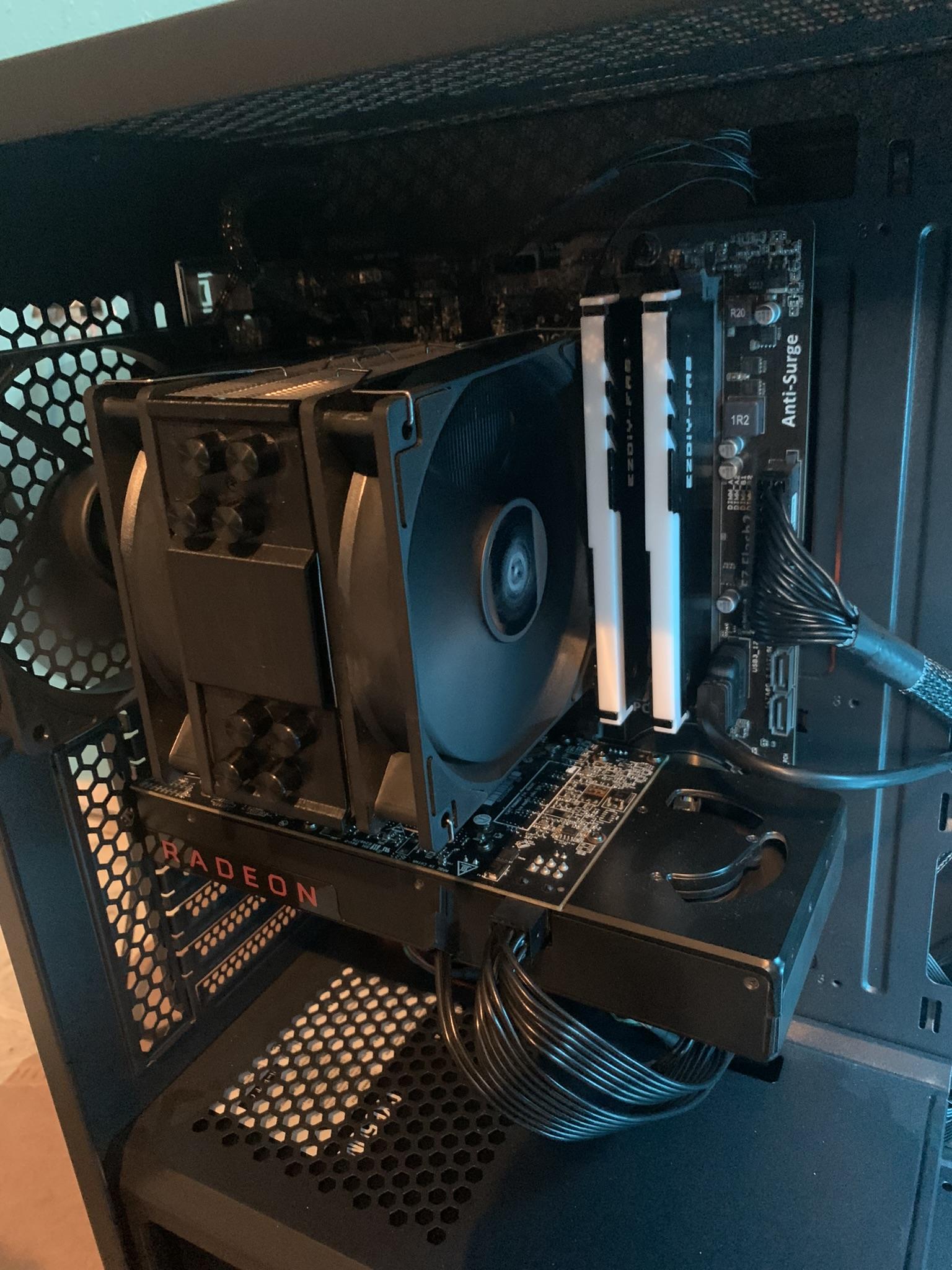 🖤RX 480 | Intel i5 | 16GB 1600mhz | 512GB NVMe SSD
